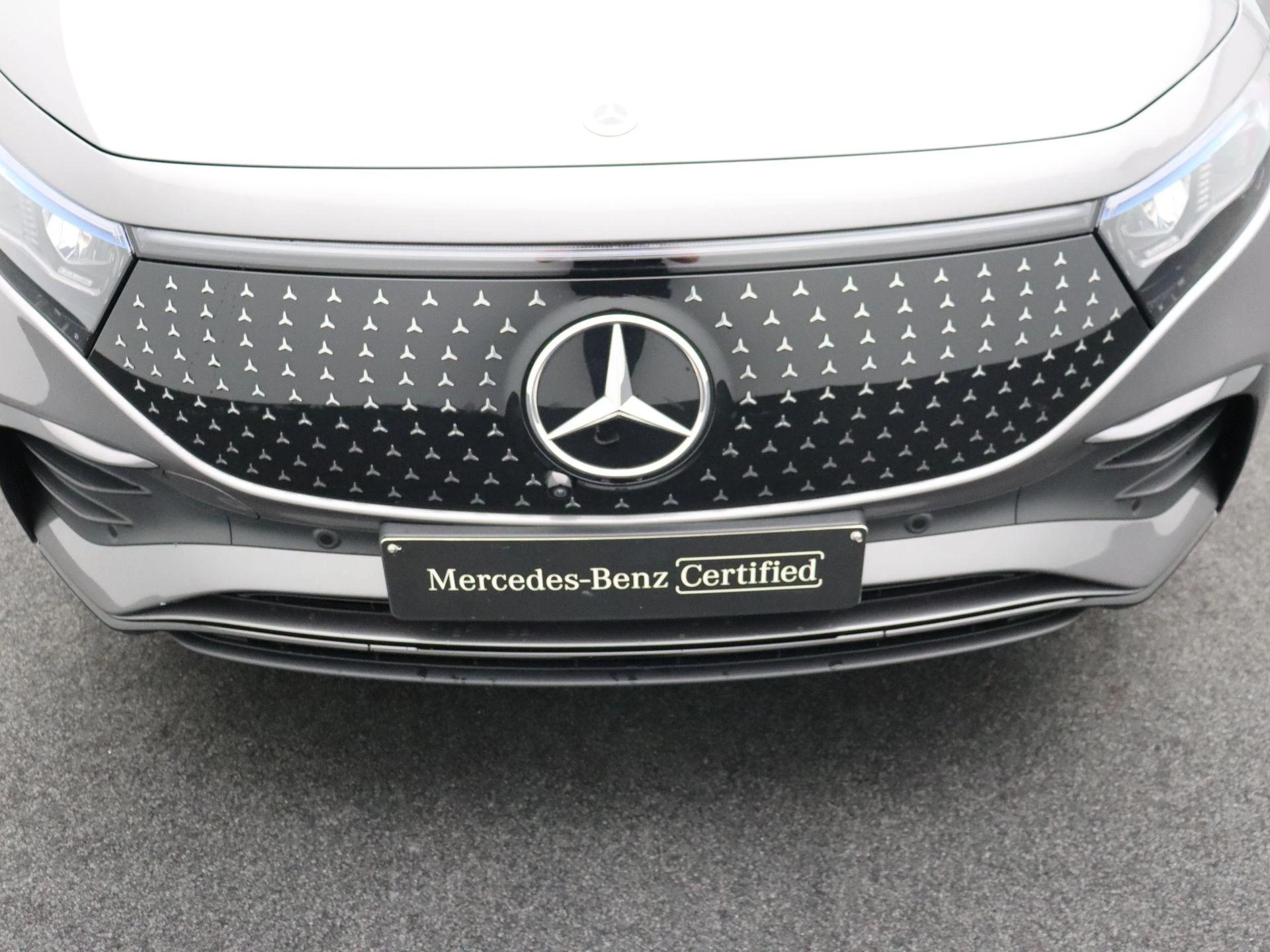 Mercedes-Benz EQA 250+ Star Edition + PANORAMISCH DAK + BURMESTER + HEAD UP + CARPLAY