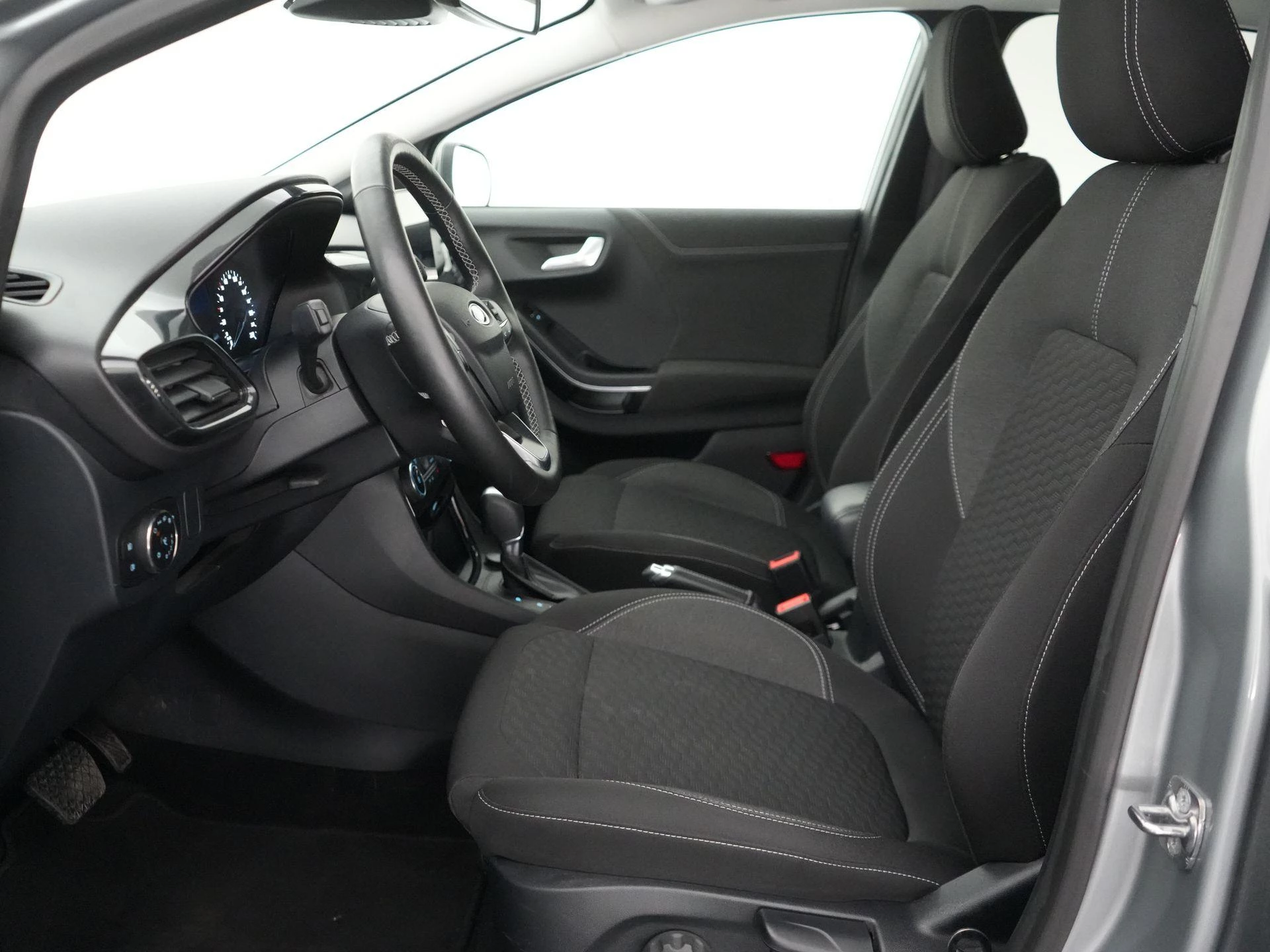 Ford Puma 1.0i Ecoboost MHEV 92kW Aut. Titanium