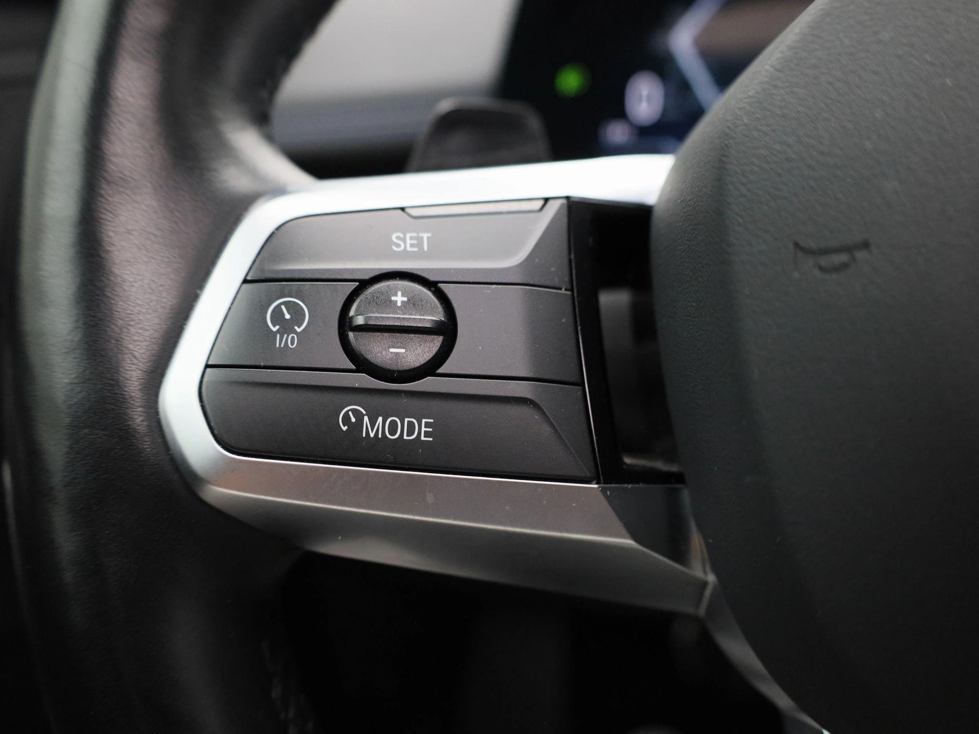 BMW-iX1-image-18