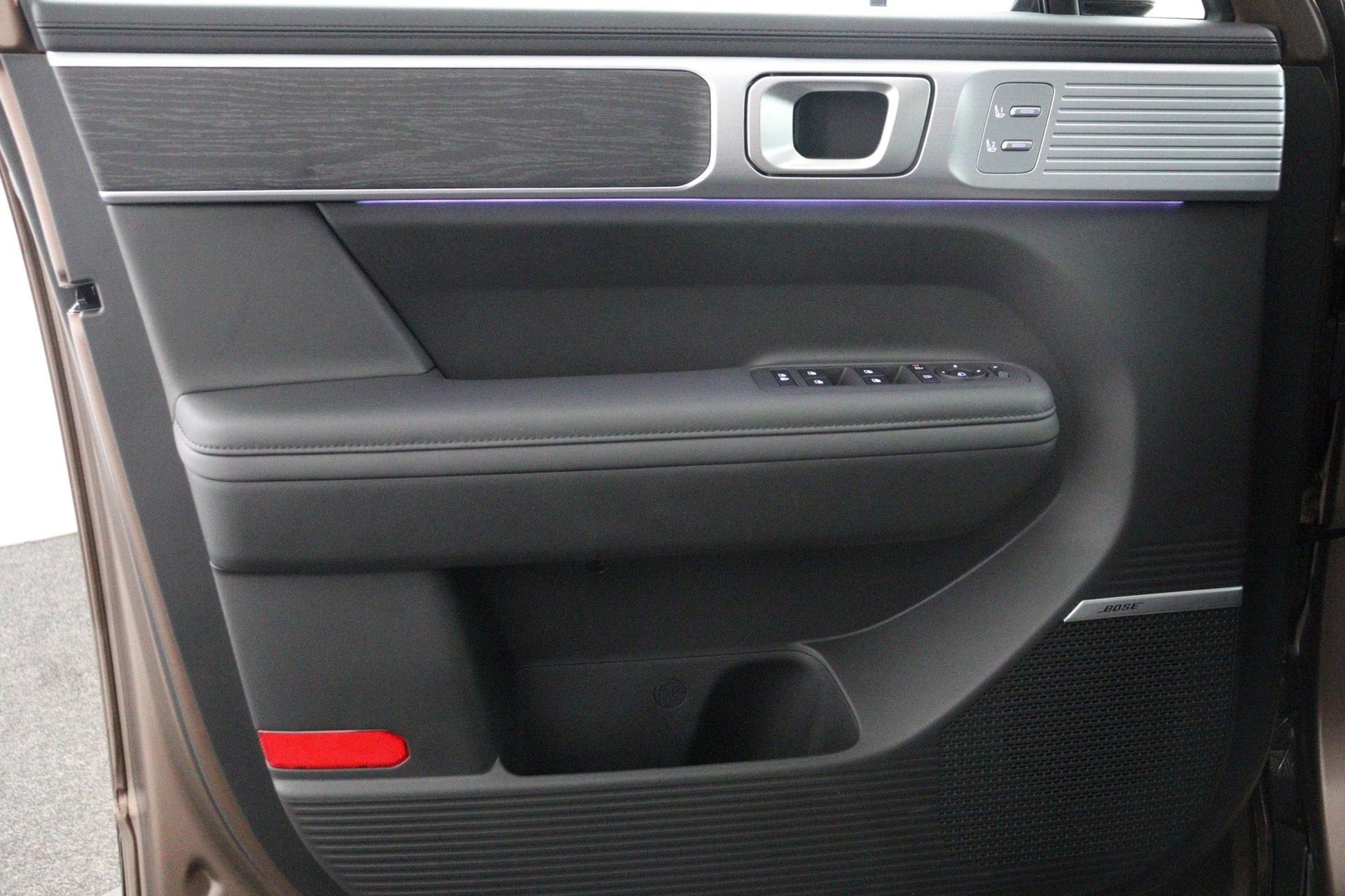 Hyundai-Santa Fe-image-54