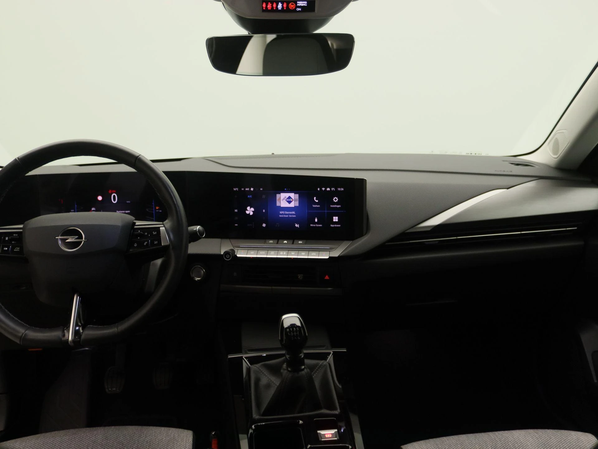 Opel-Astra-image-6