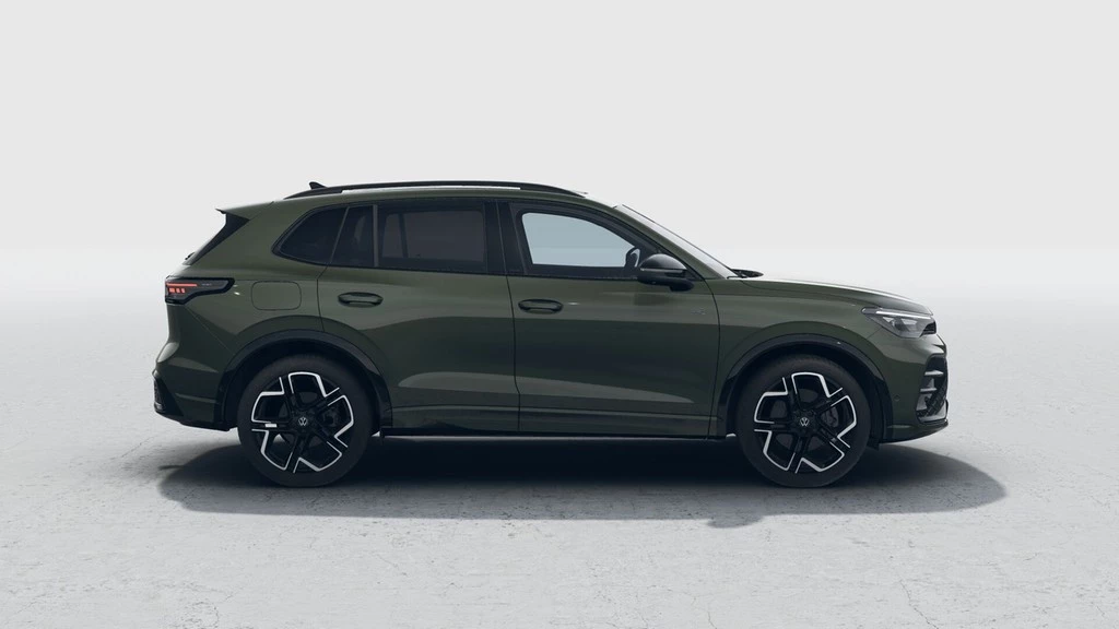 Volkswagen Tiguan R-Line 2.0 l TDI 4M. DSG Pano, Standh., AHK VSA