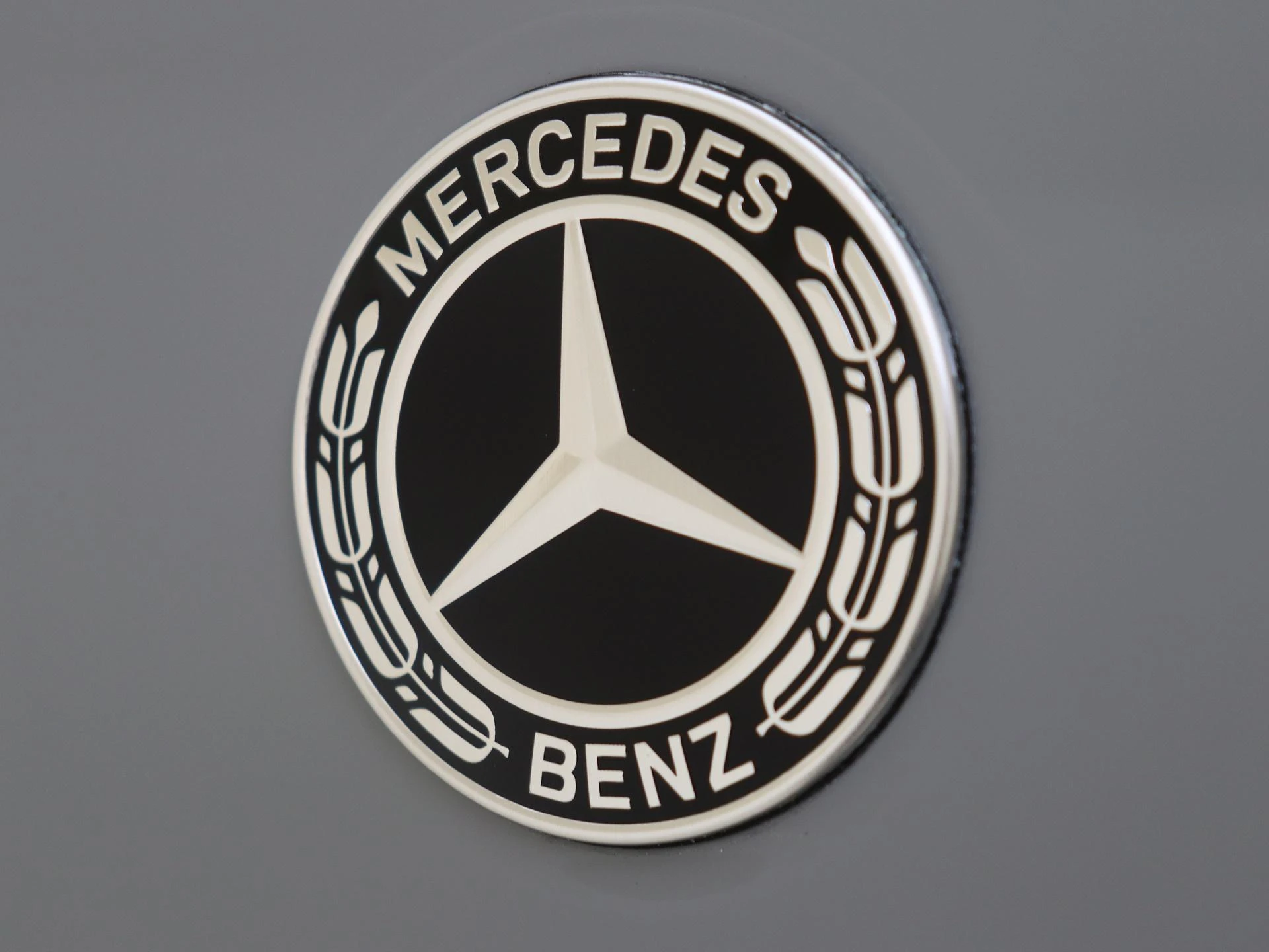 Mercedes-Benz-C-Klasse-image-27