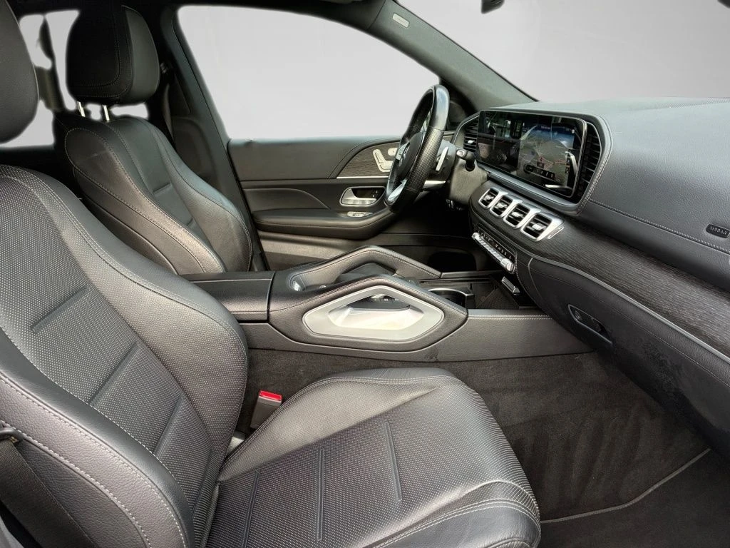 Mercedes-Benz-GLE 400 d-image-15