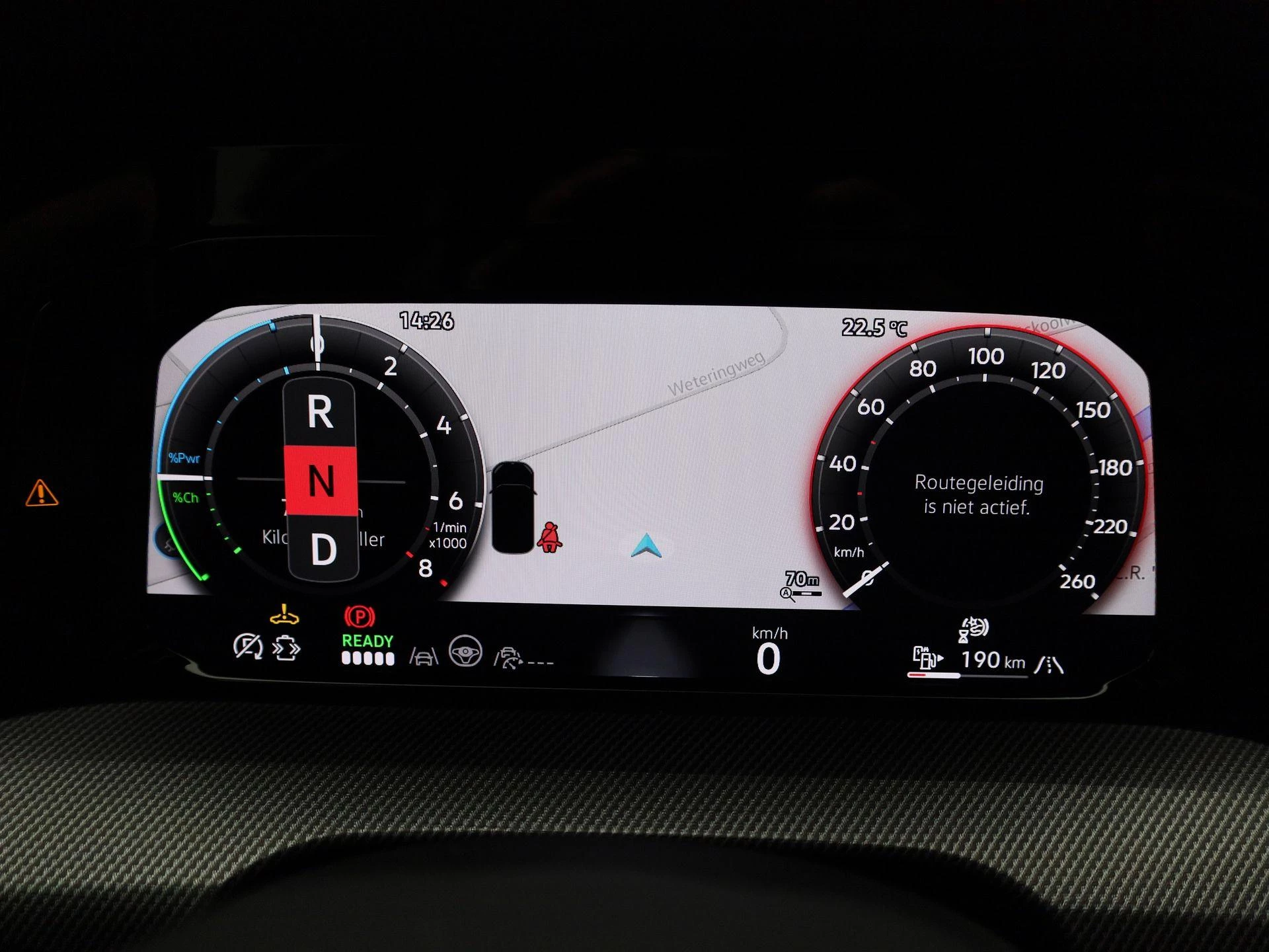 Volkswagen-Golf-image-17