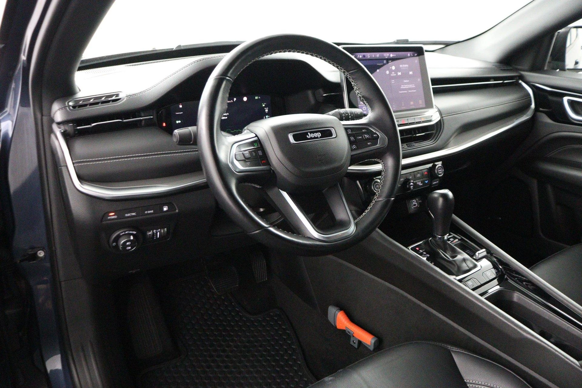 Jeep-Compass-image-77