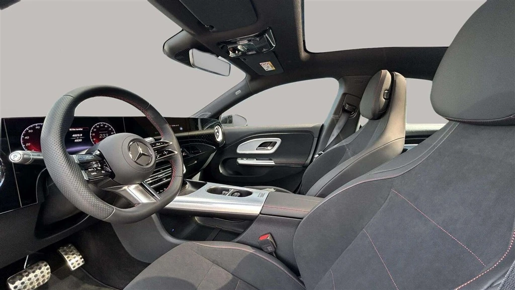 Mercedes-Benz-CLA-image-9