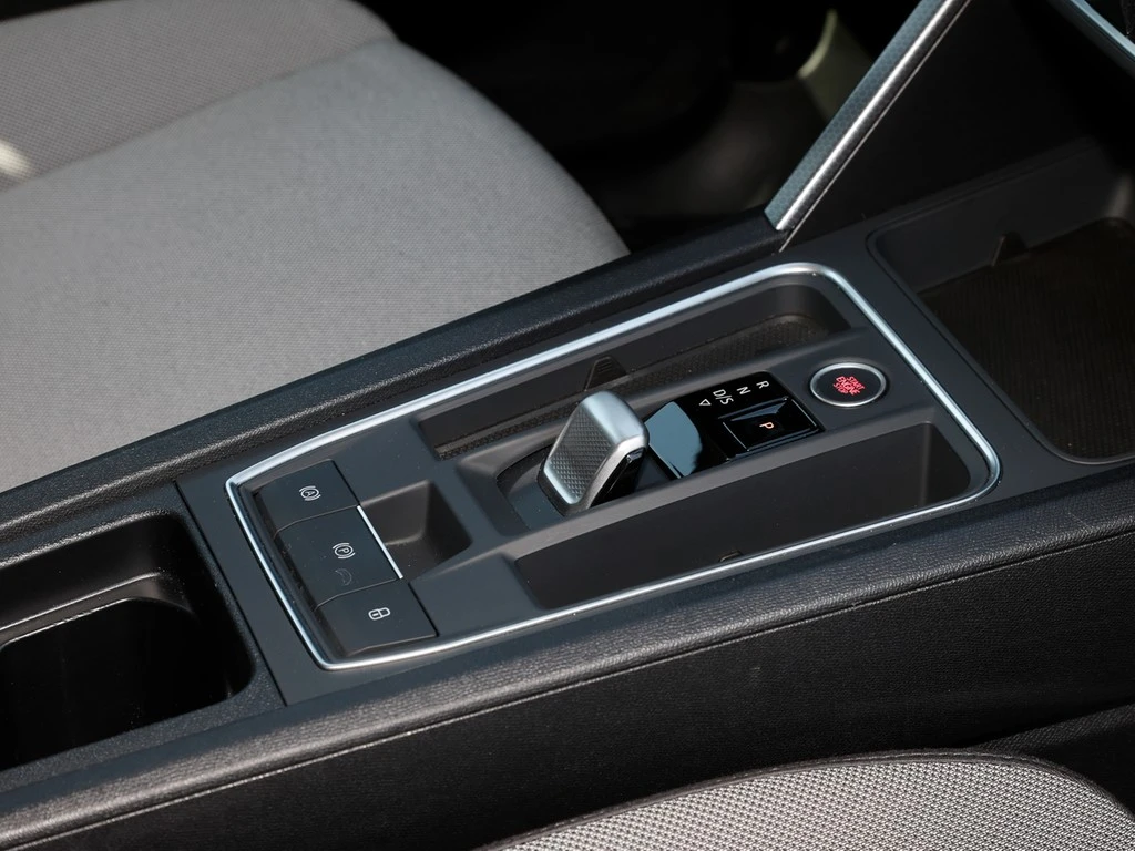 SEAT-Leon-image-8