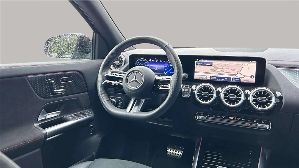 Mercedes-Benz-EQA-image-13