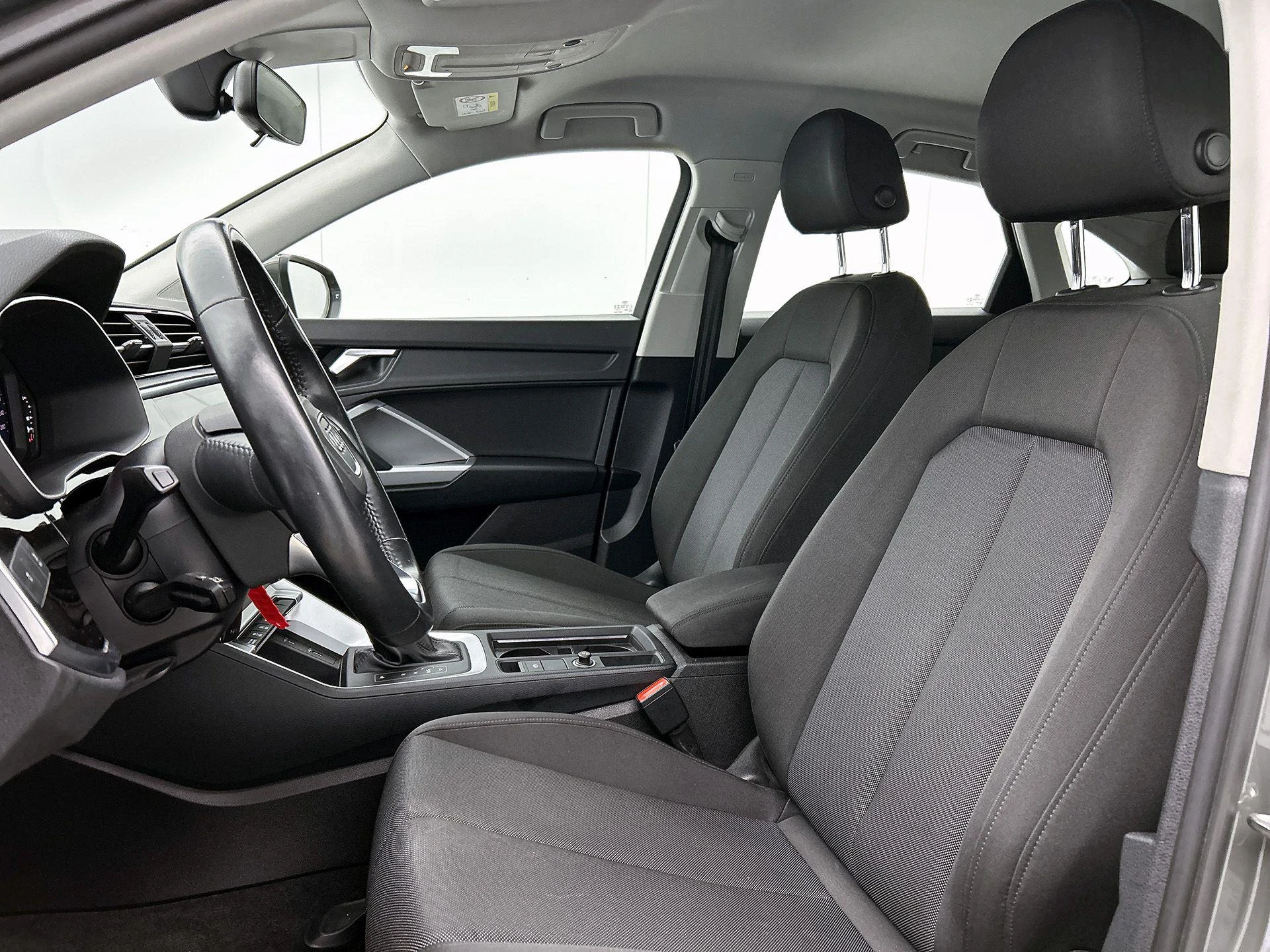 Audi-Q3-image-31