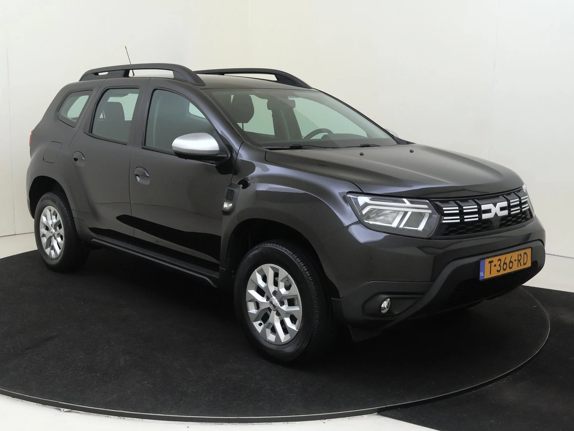 Dacia-Duster-image-1