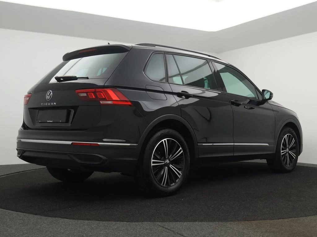 Volkswagen Tiguan Tiguan Life Business 1.5TSI 130PK *VIRTUAL COCKPIT*CAMERA*ACC*PDC*LANE ASSIST*...*