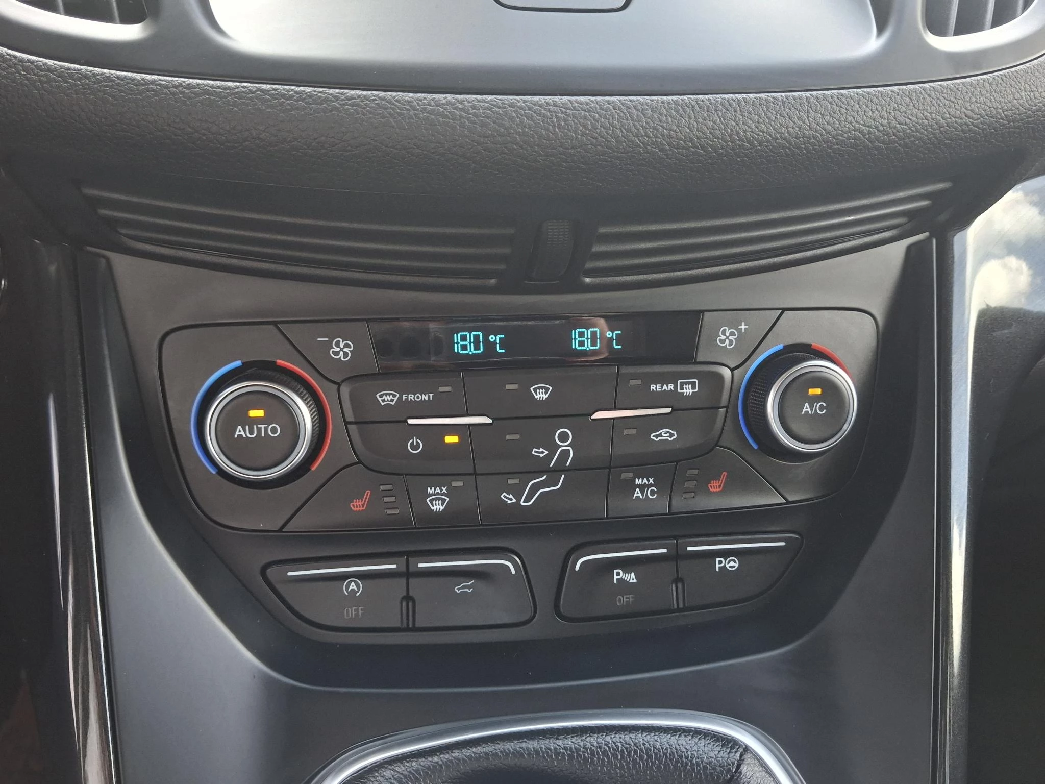 Ford Kuga 1.5 EcoBoost Titanium