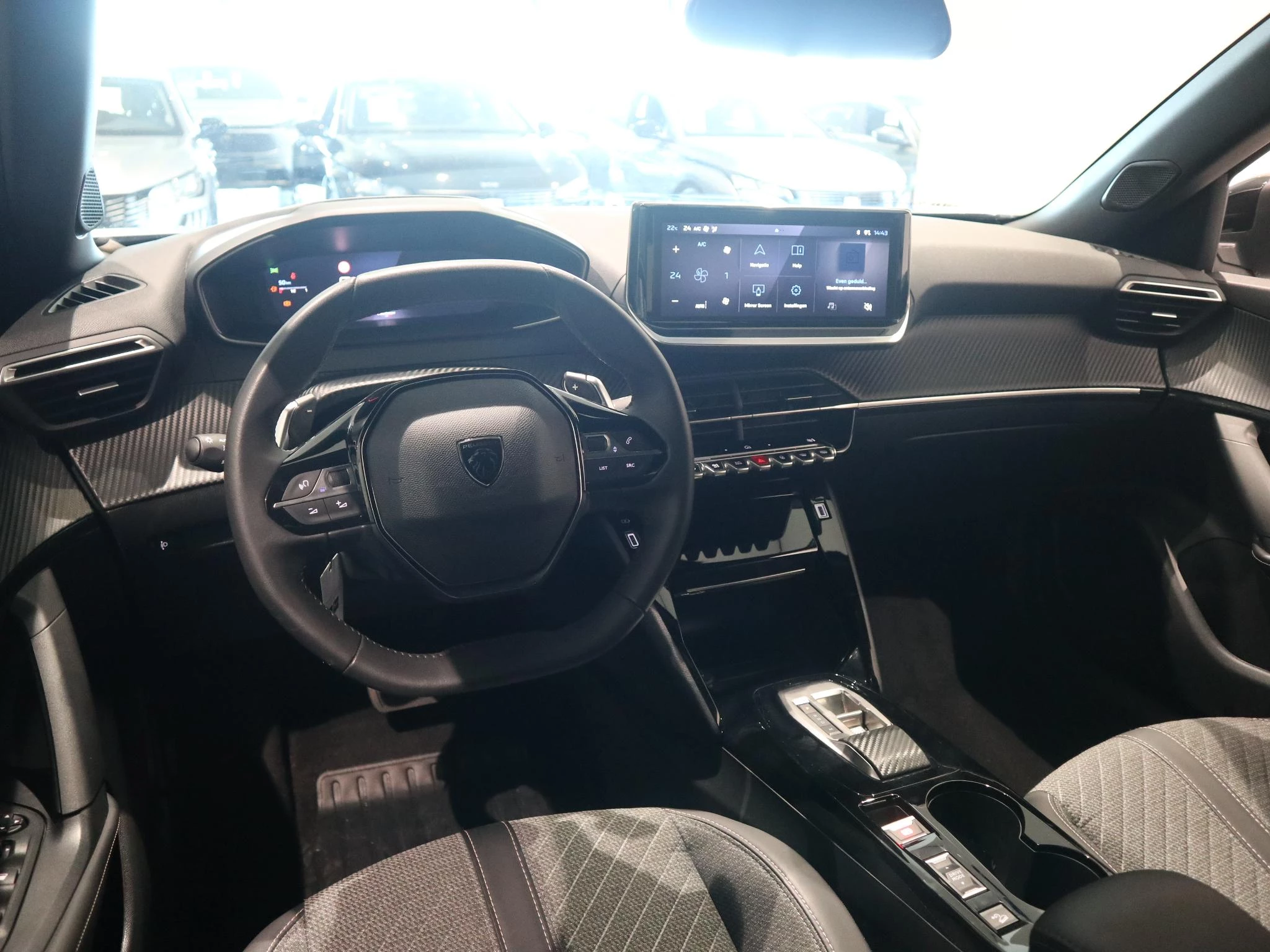 Peugeot-2008-image-8