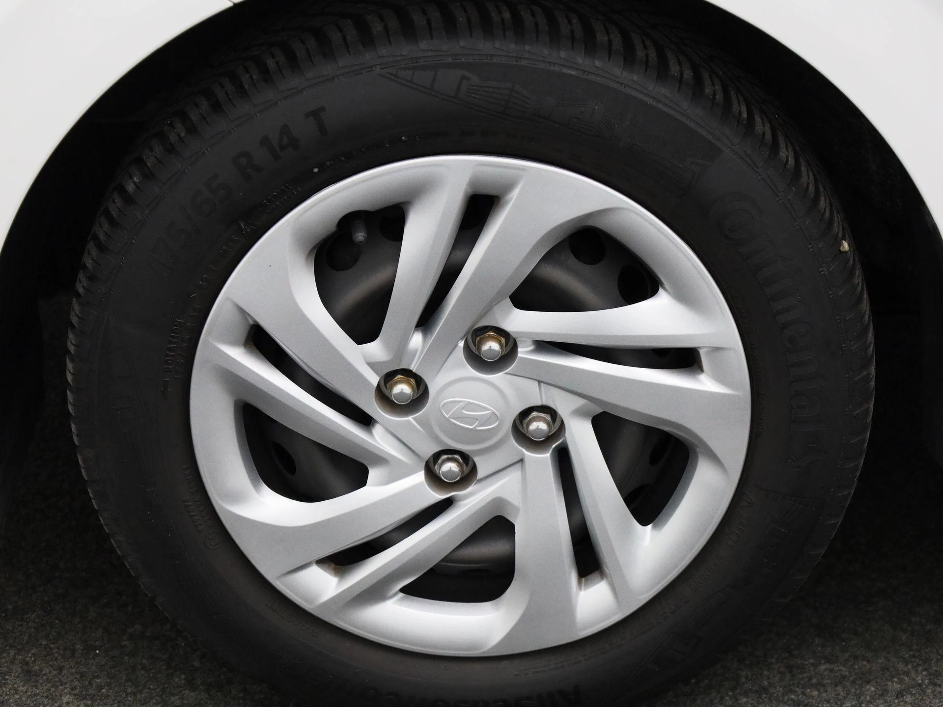 Hyundai-i10-image-11