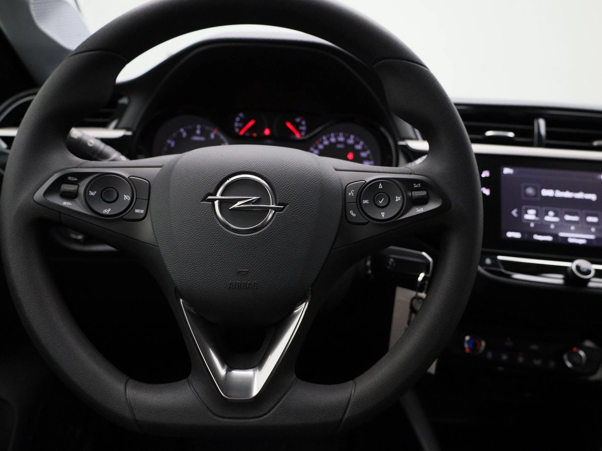 Opel-Corsa-image-6