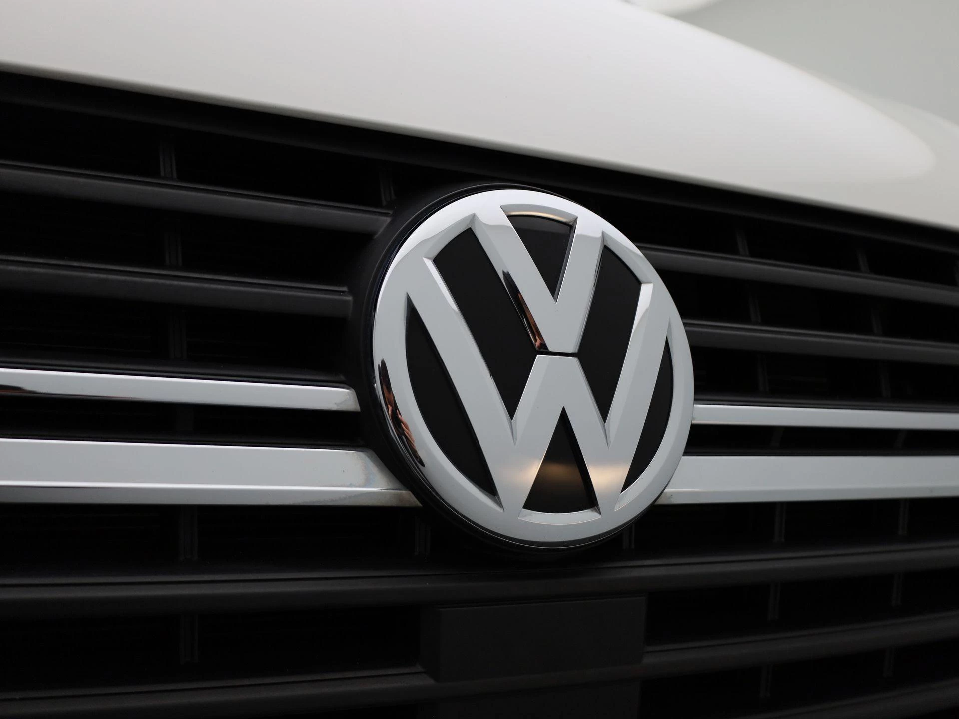 Volkswagen-Transporter-image-36