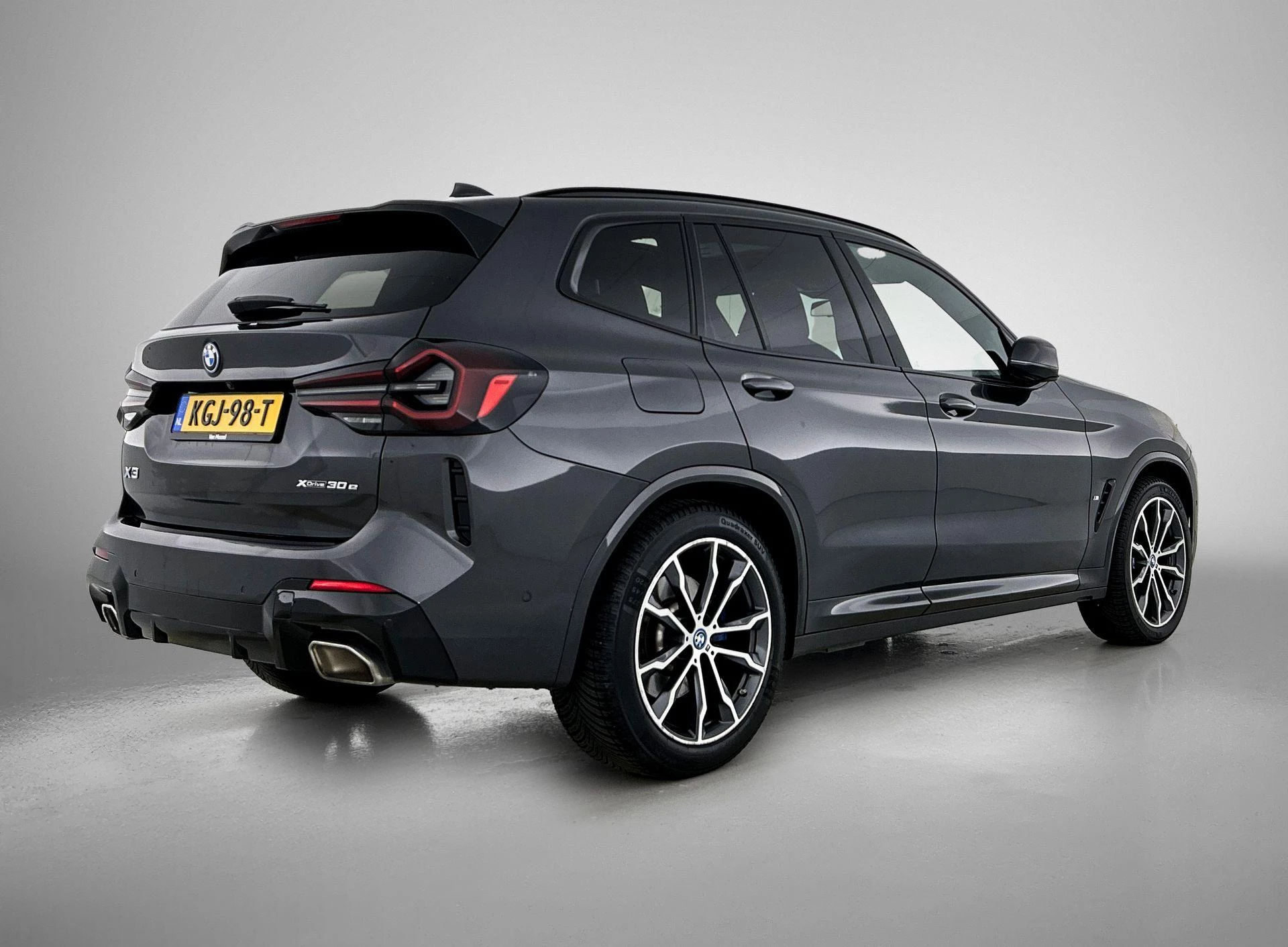 BMW-X3-image-3