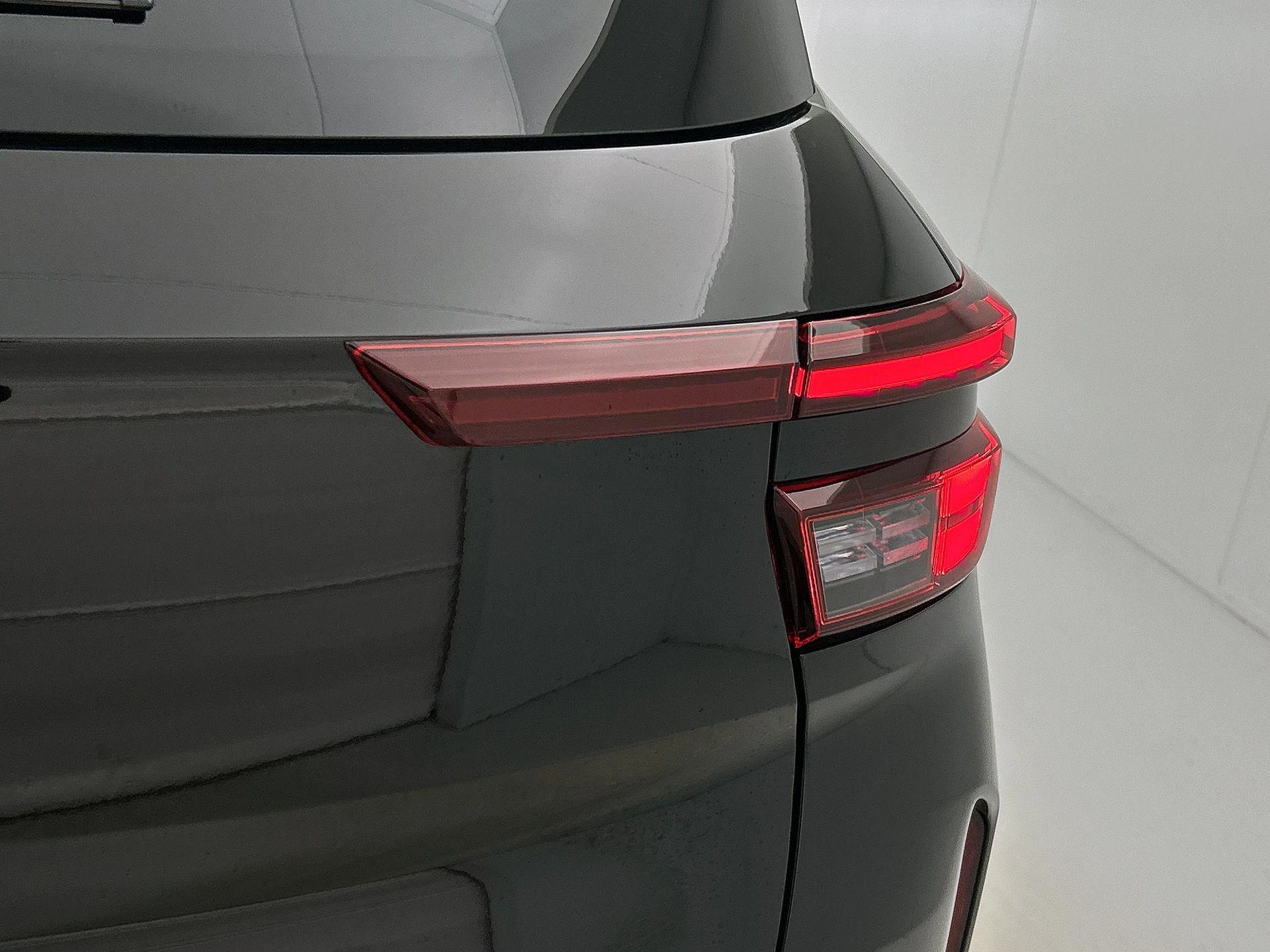 Opel-Frontera-image-14