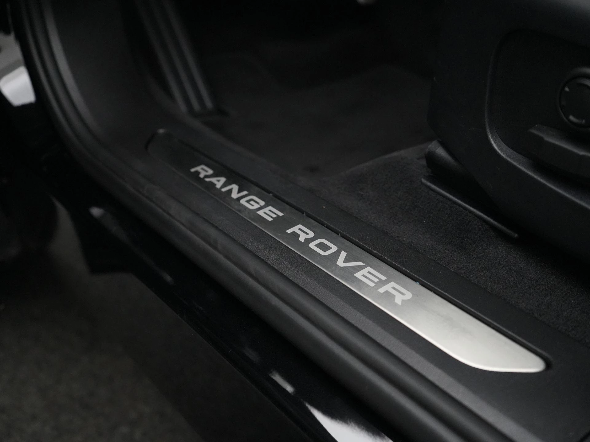 Land Rover Range Rover Evoque 1.5 P270e PHEV AWD SE Dynamic Edition