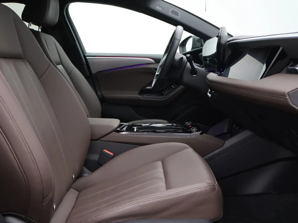 Audi-A6 Sportback e-tron-image-6