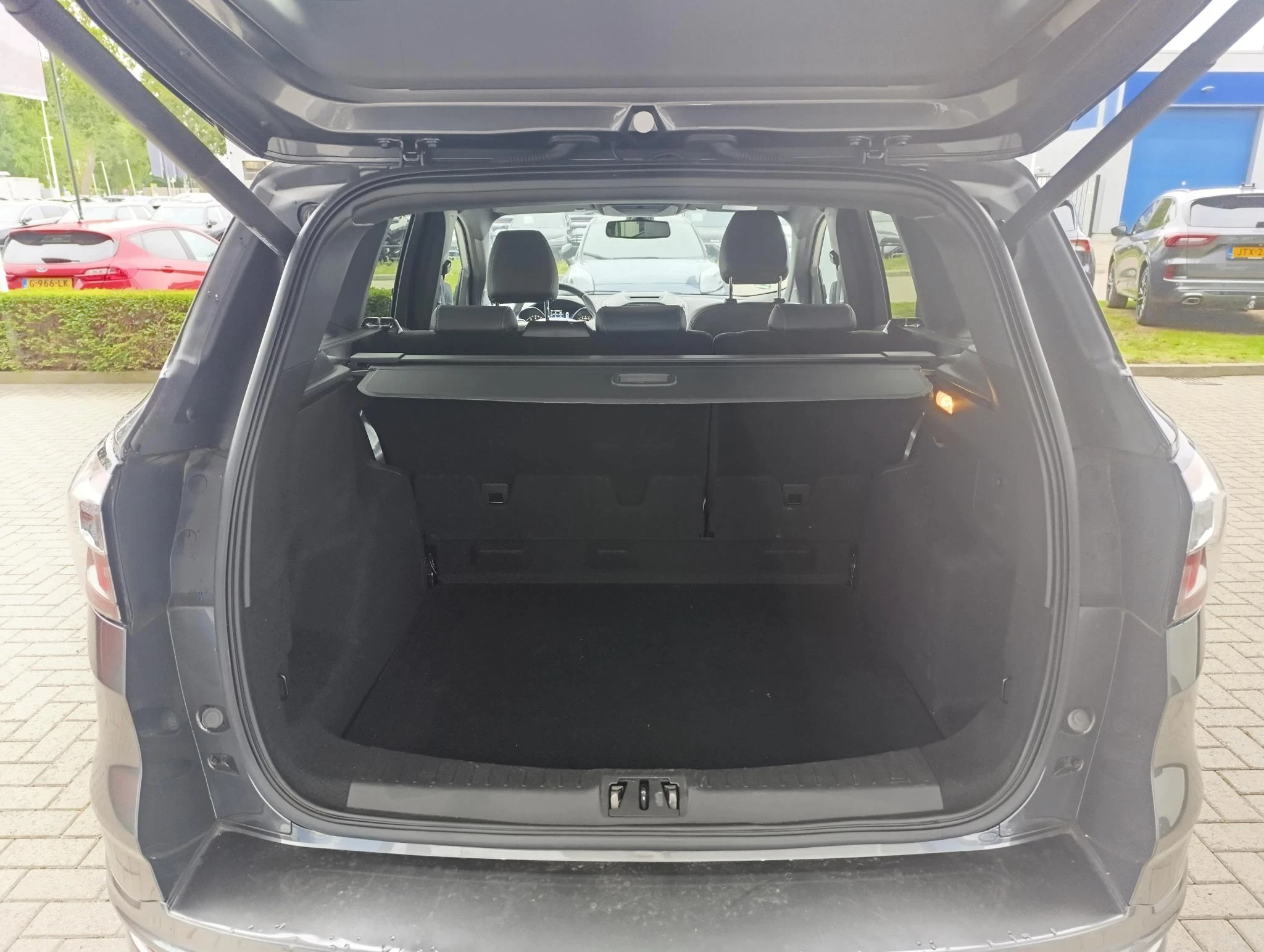 Ford-Kuga-image-7