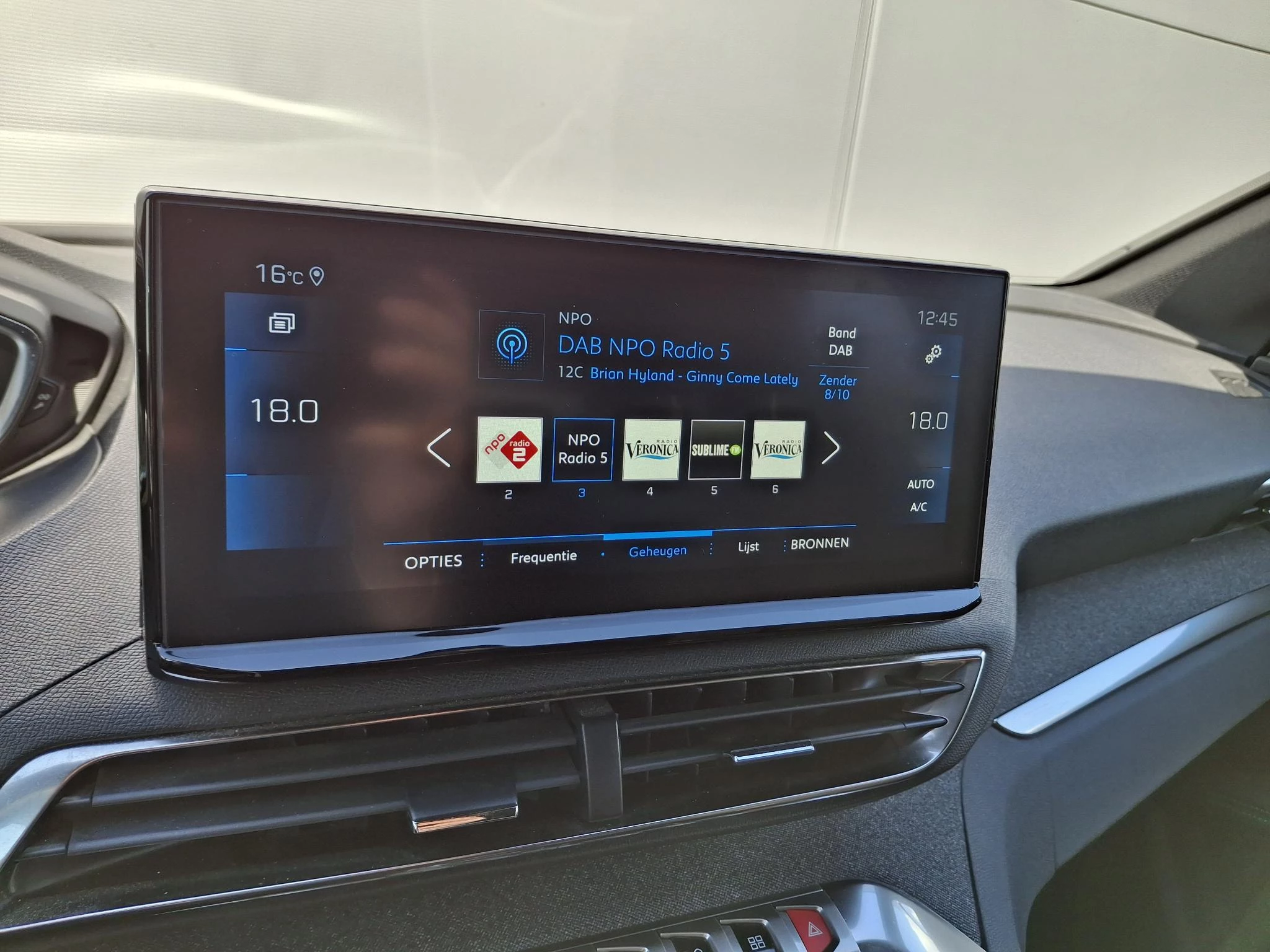 Peugeot-3008-image-15