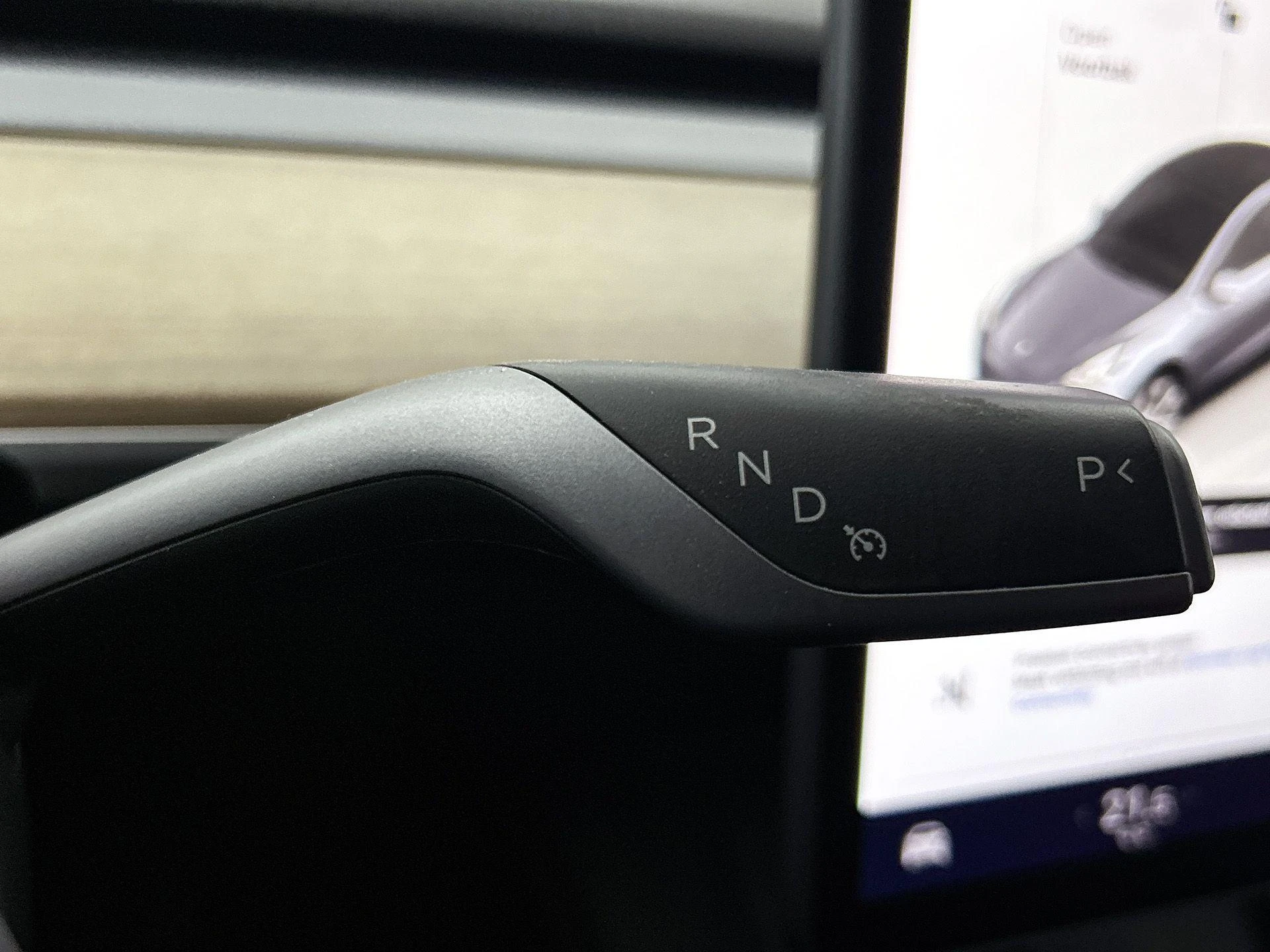 Tesla-Model Y-image-5