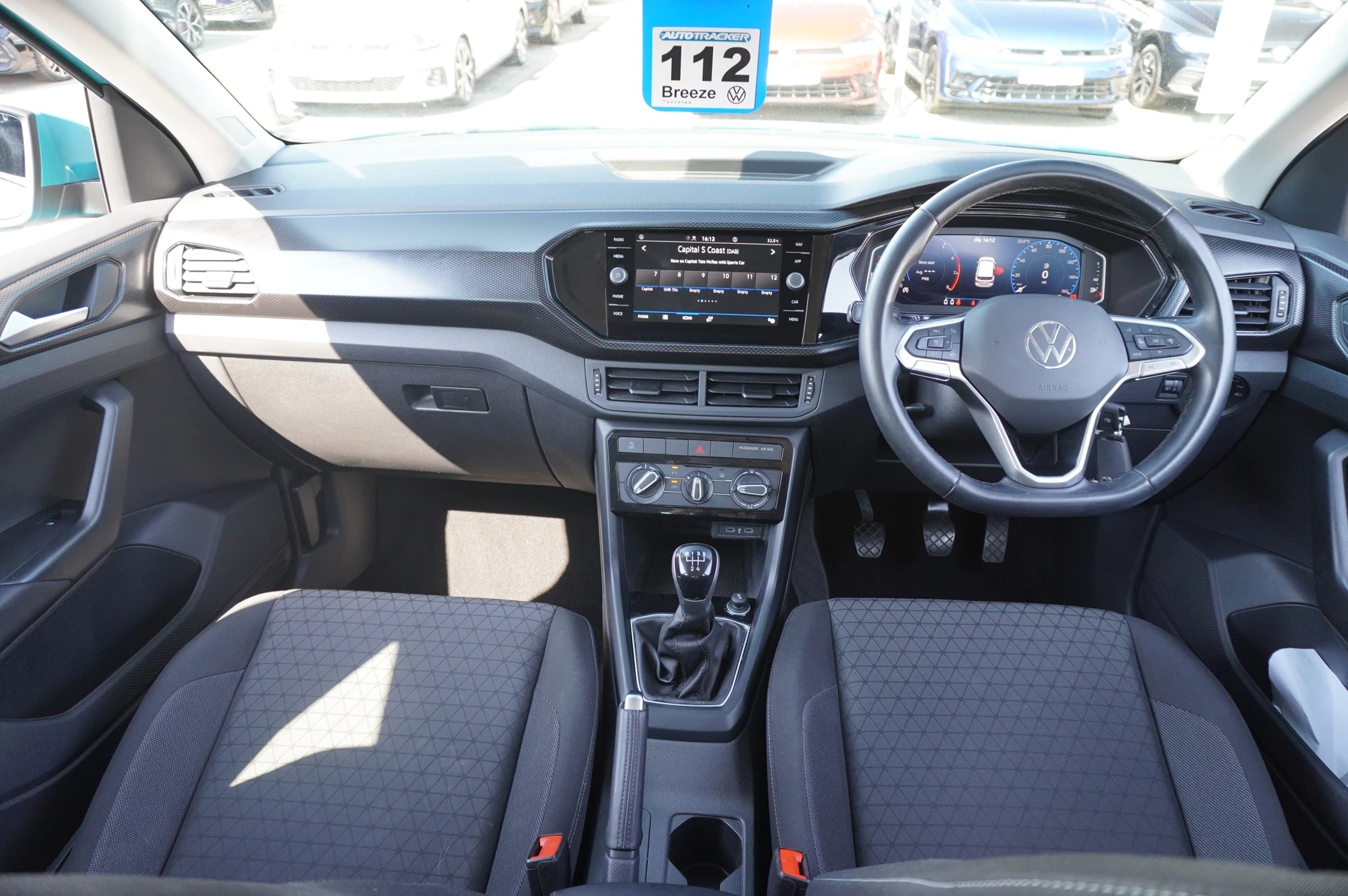Volkswagen-T-Cross-image-7