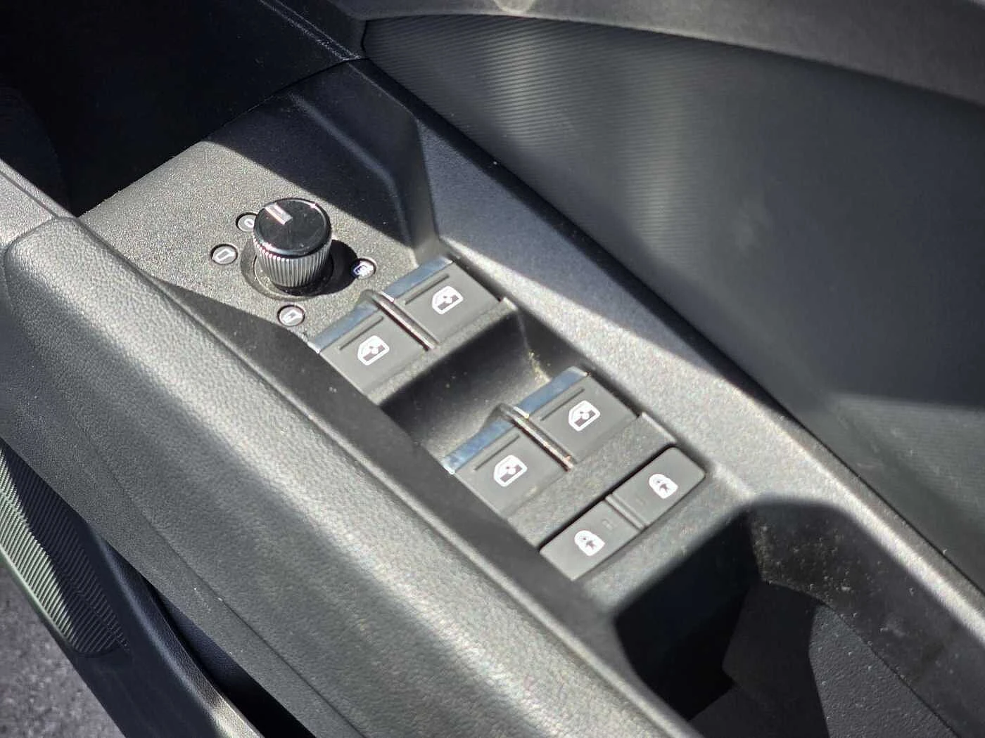 Audi-Q4 Sportback e-tron-image-38