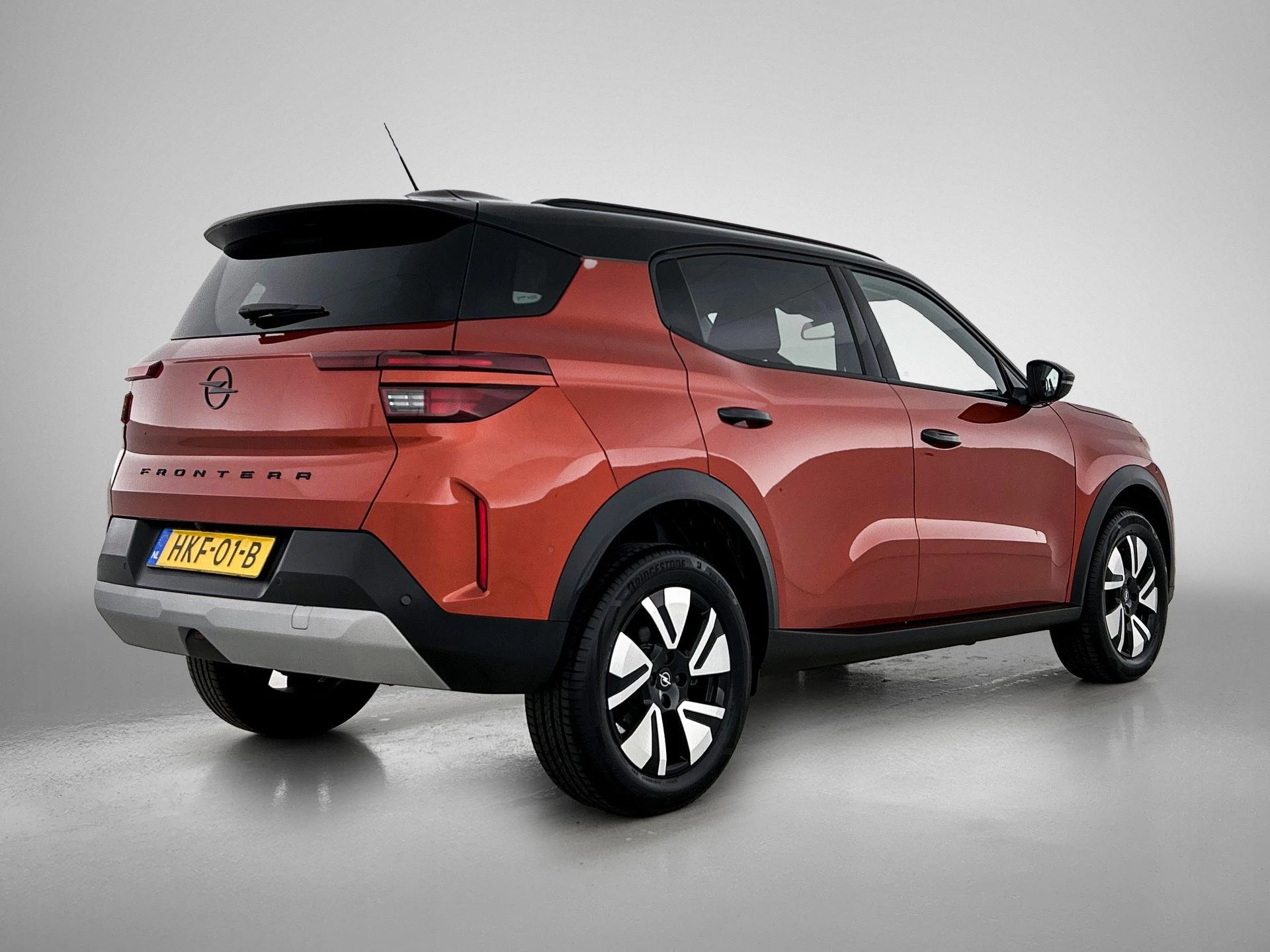 Opel-Frontera-image-3