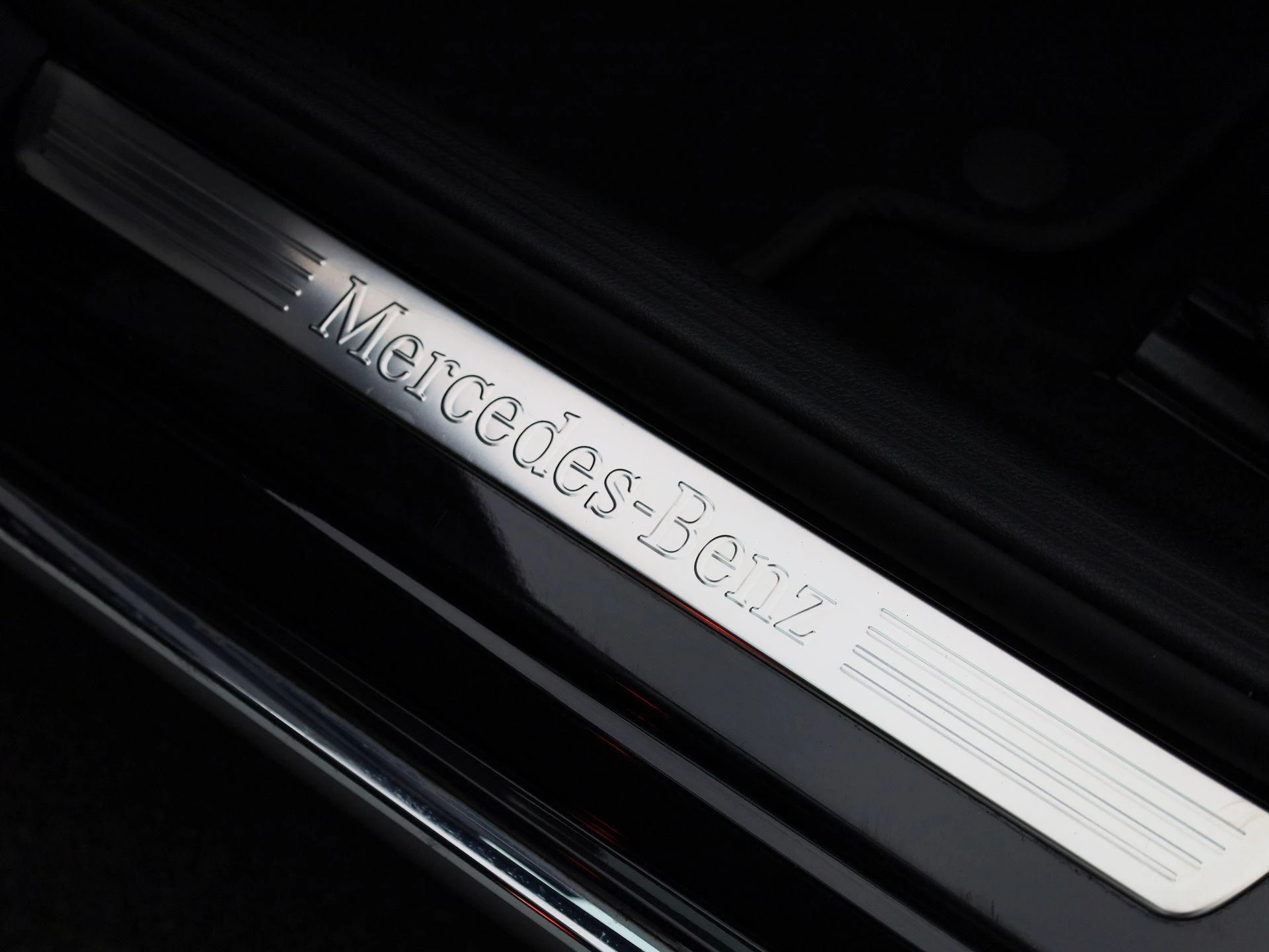 Mercedes-Benz-C-Klasse-image-29