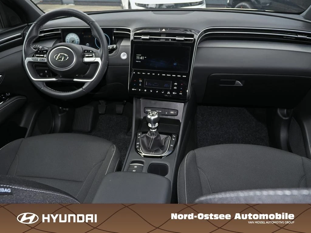 Hyundai Tucson 1.6 T-GDI ADVANTAGE 2WD SHZ LHZ NAVI LED