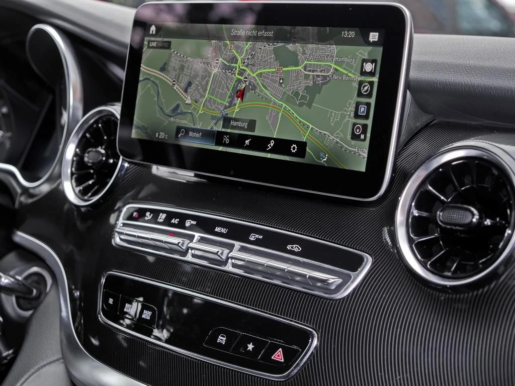 Mercedes-Benz-V-Klasse 220-image-11