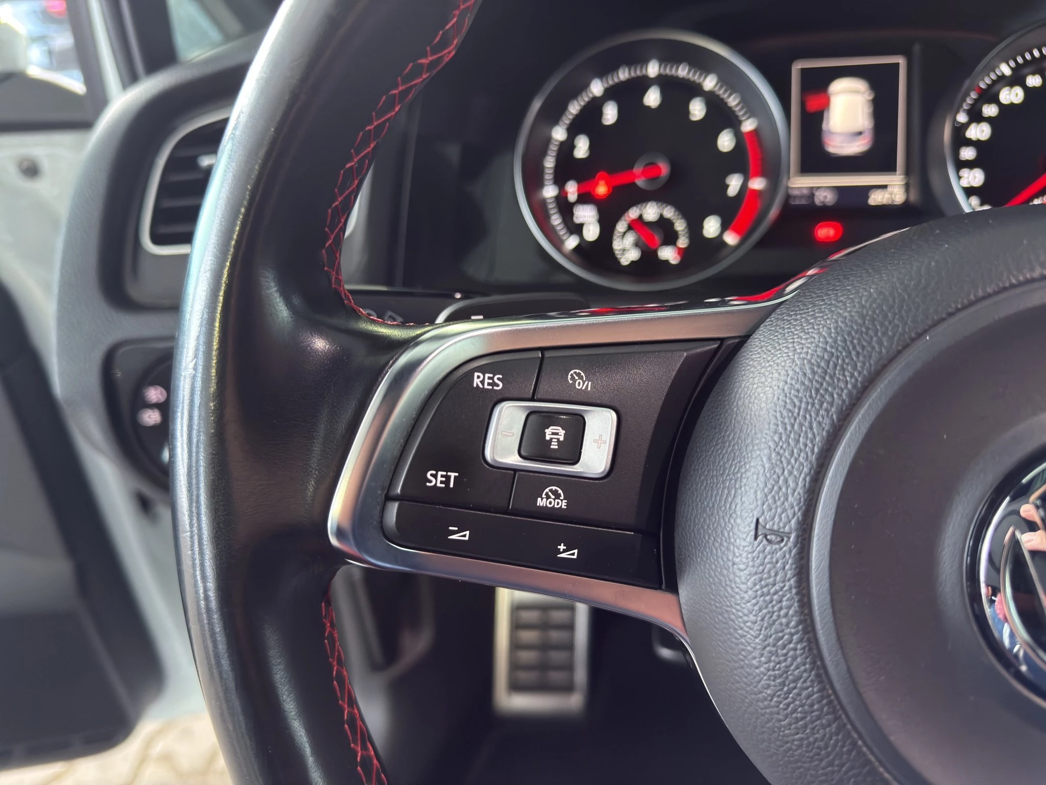 Volkswagen Golf VII 2.0 GTI Performance BMT