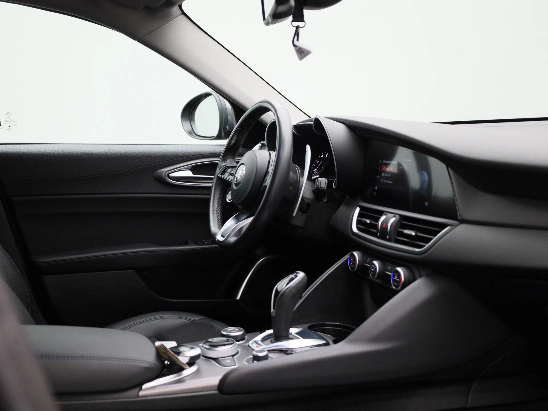 Alfa Romeo Giulia 2.0 TB 200 Sprint AUTO