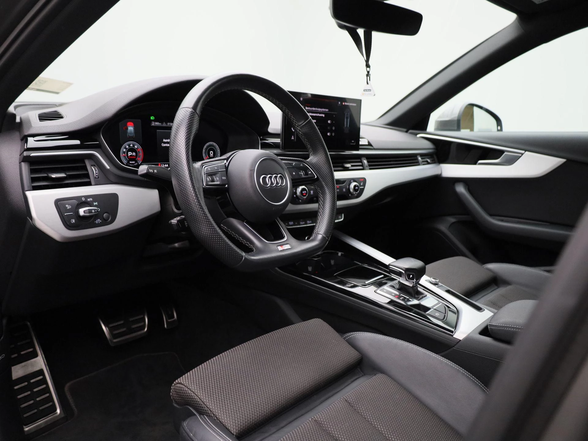 Audi A4 Avant 2.0 35 TFSi 110kW S tronic Attraction BE