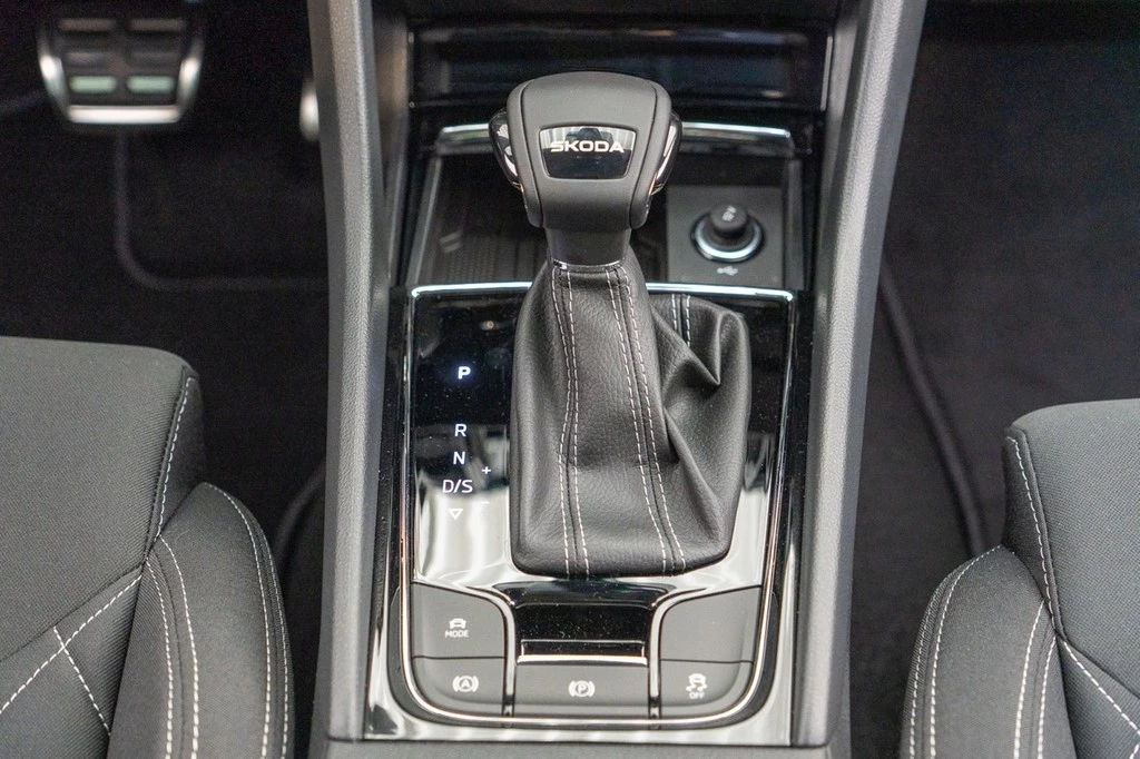 Škoda Karoq 2,0 TDI DSG Sportline