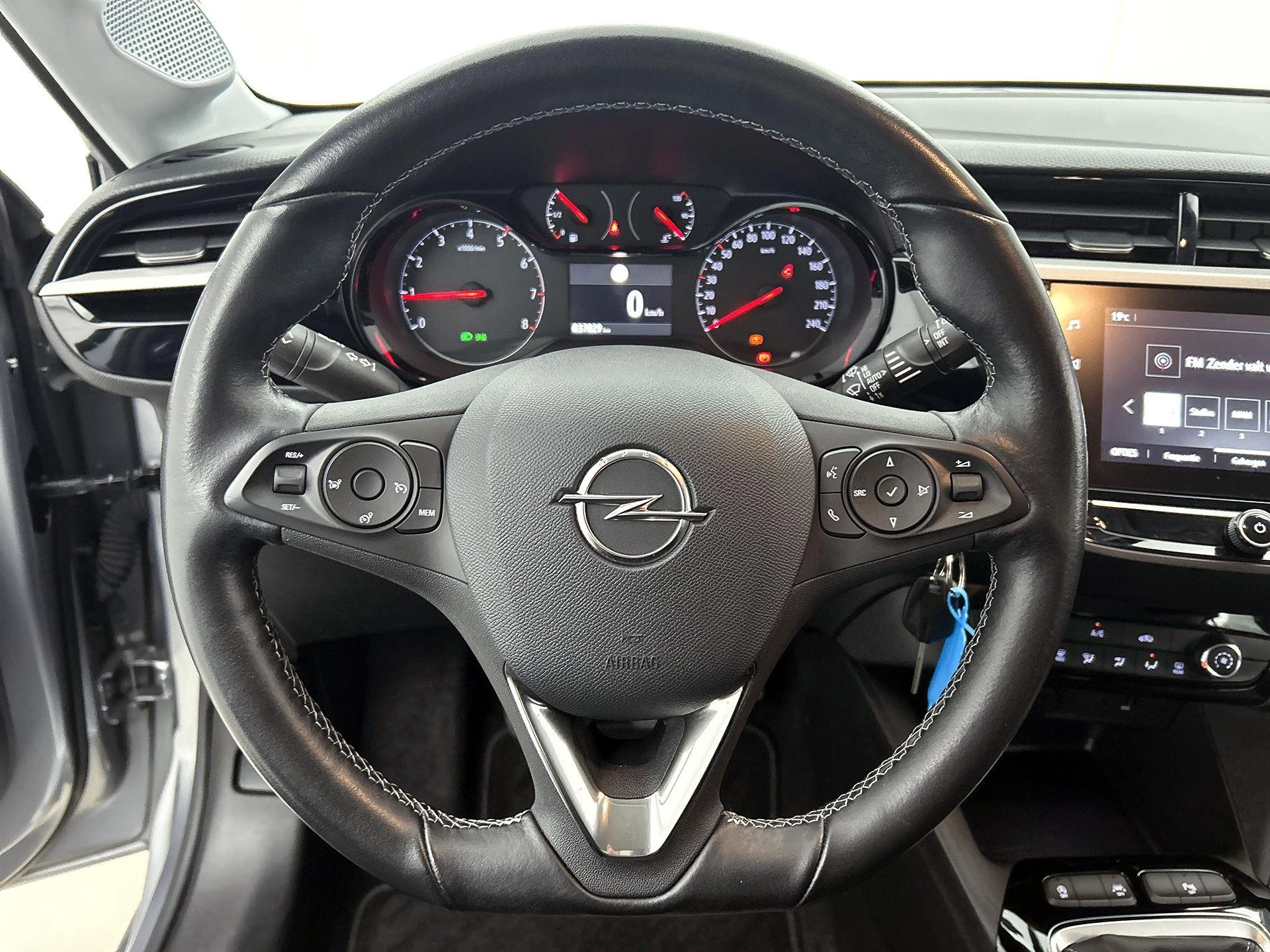 Opel-Corsa-image-7