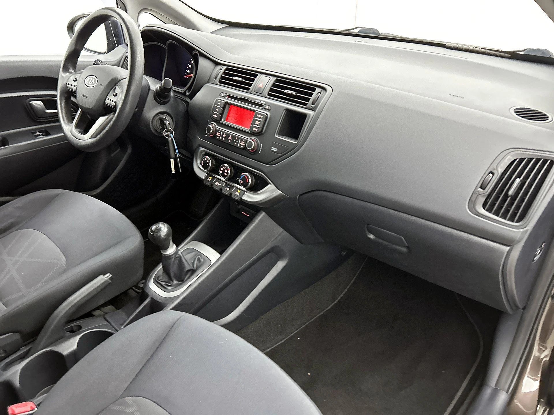 Kia-Rio-image-13