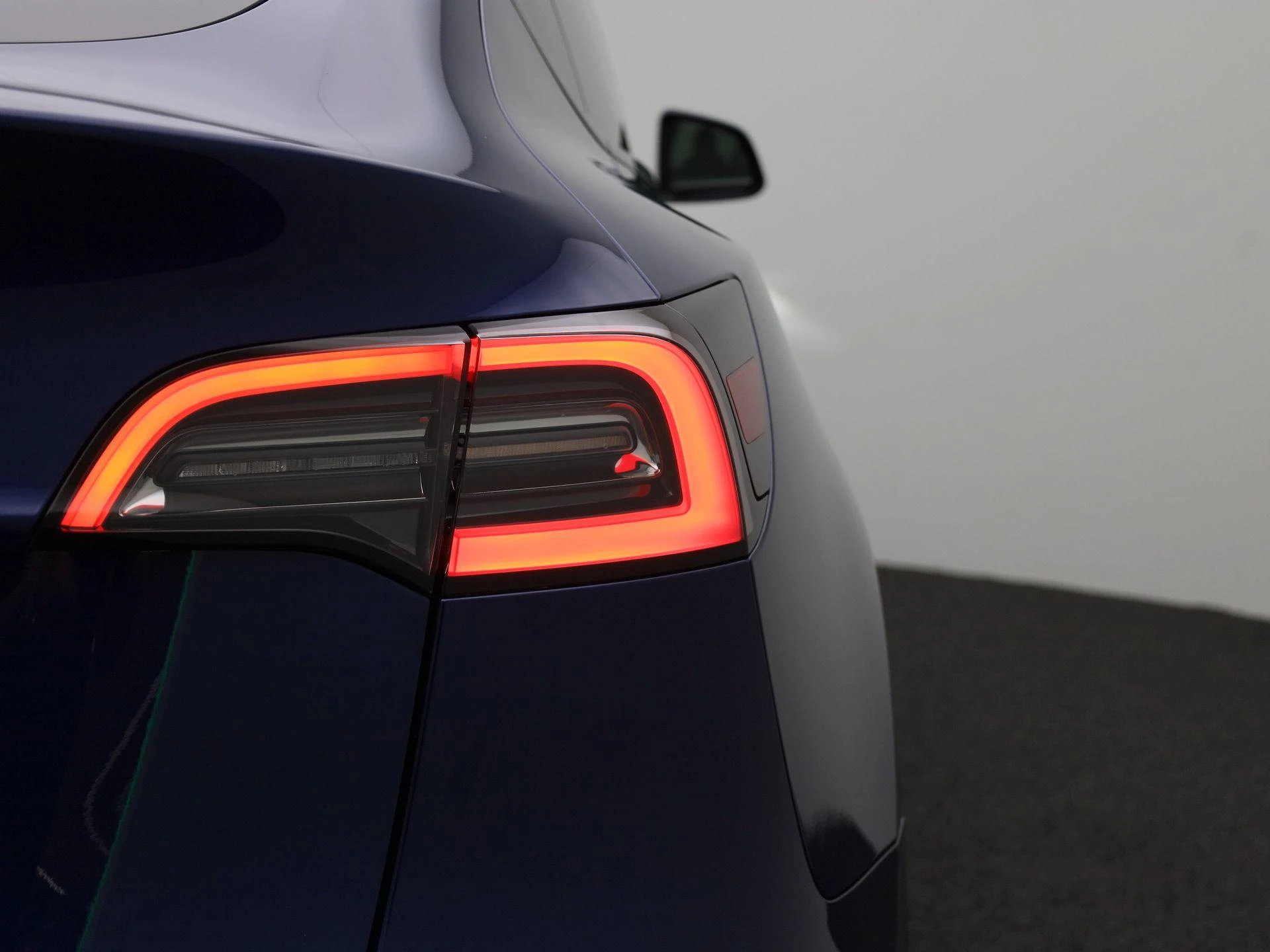 Tesla-Model Y-image-38