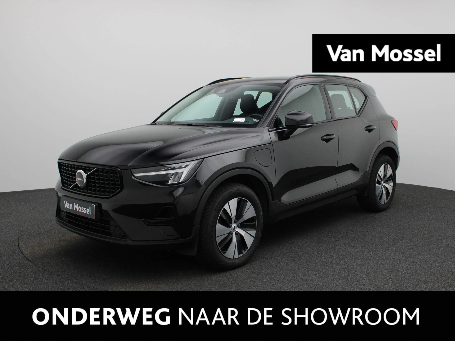 Volvo-XC40-image-0