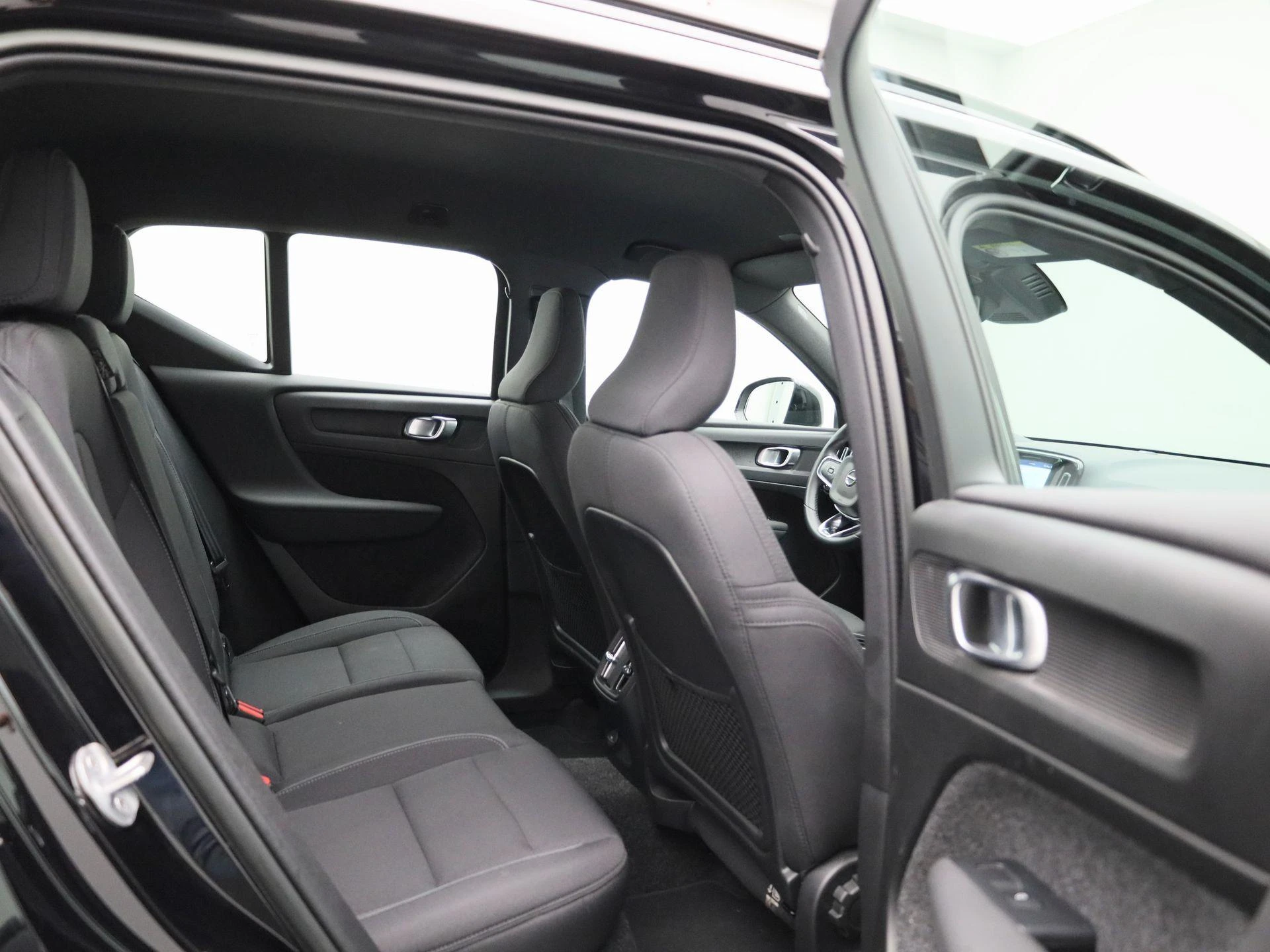 Volvo-XC40-image-31