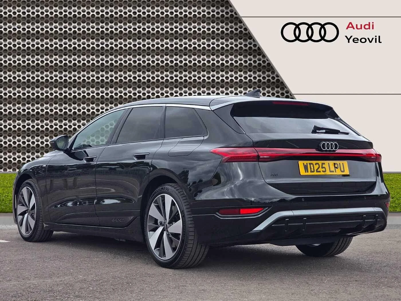Audi-A6-image-2