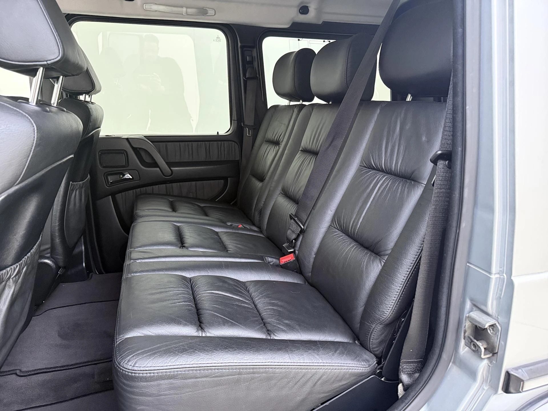 Mercedes-Benz-G-Klasse-image-24