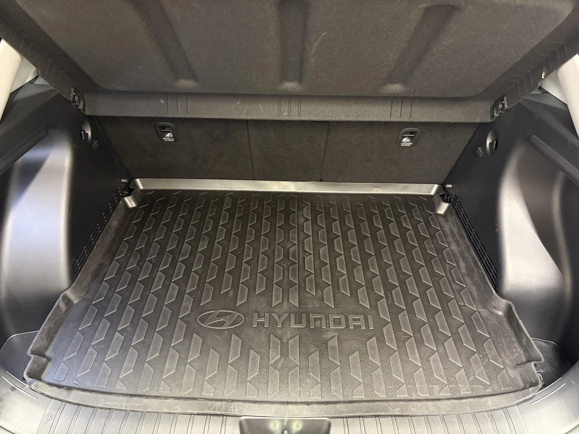 Hyundai-Kona-image-12
