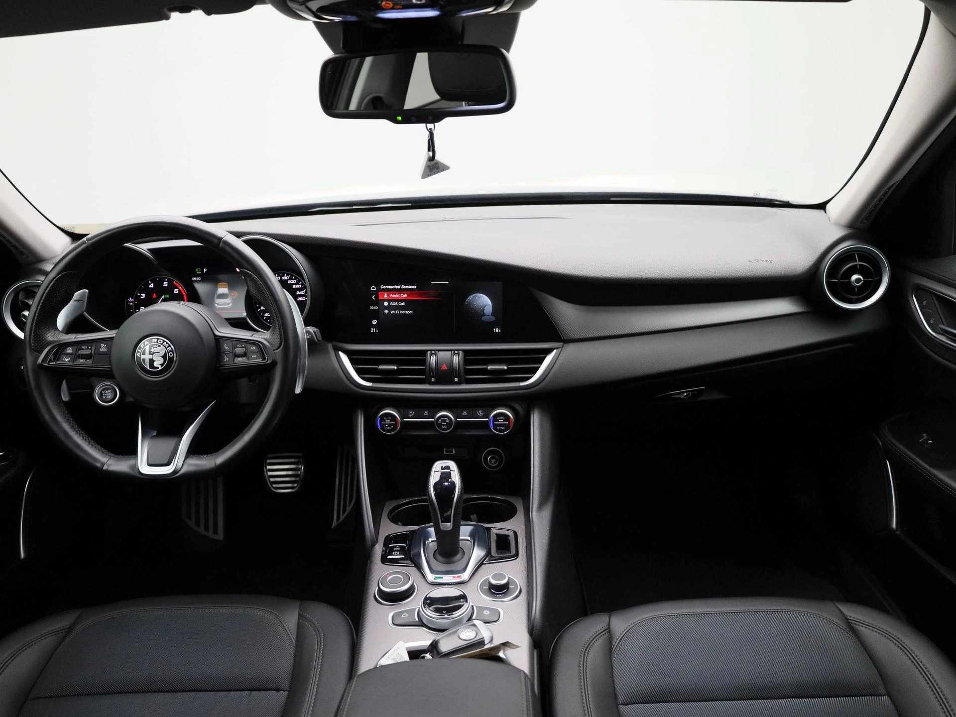 Alfa Romeo Giulia 2.0 TB 200 Sprint AUTO