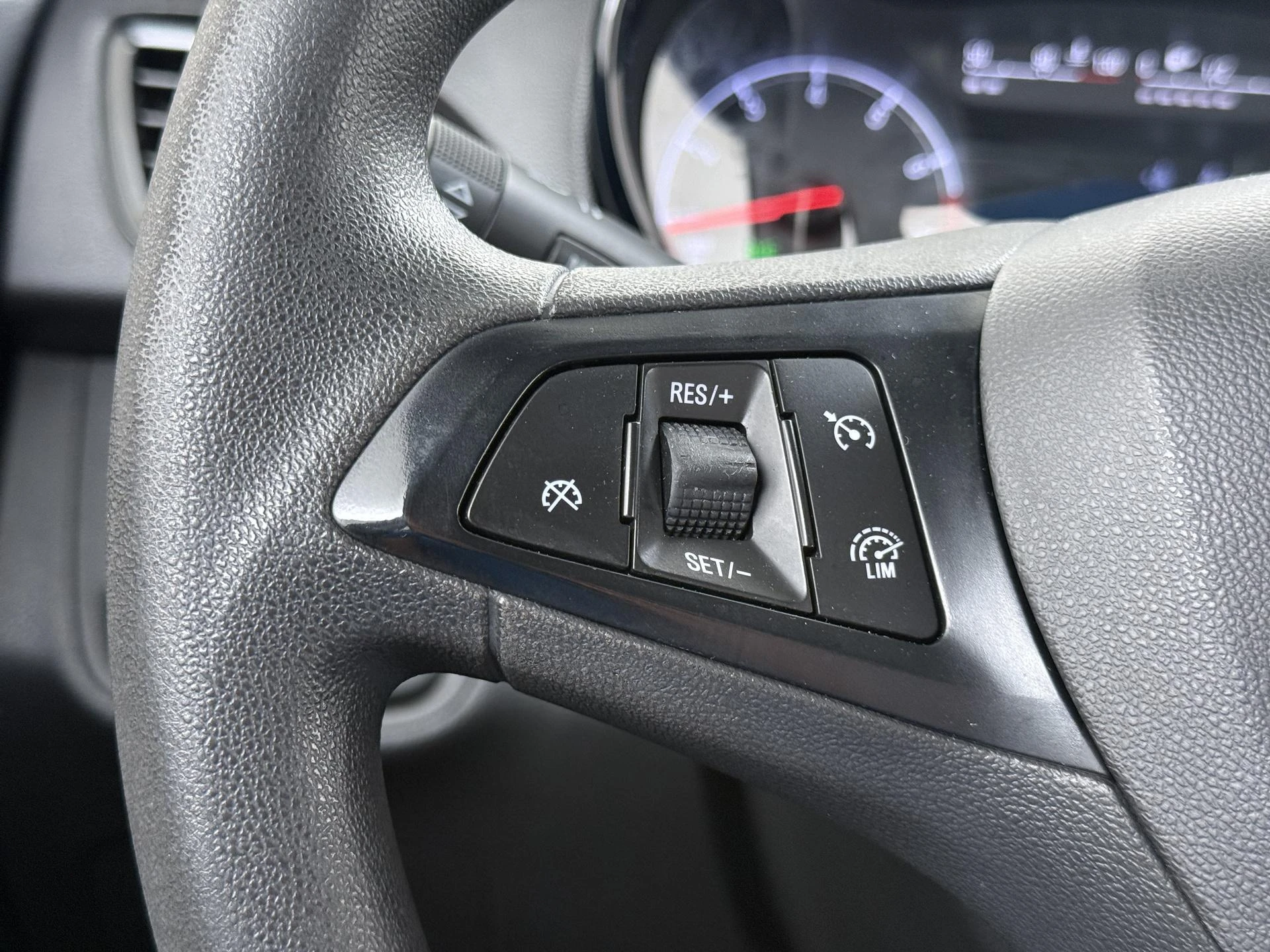 Opel-KARL-image-22