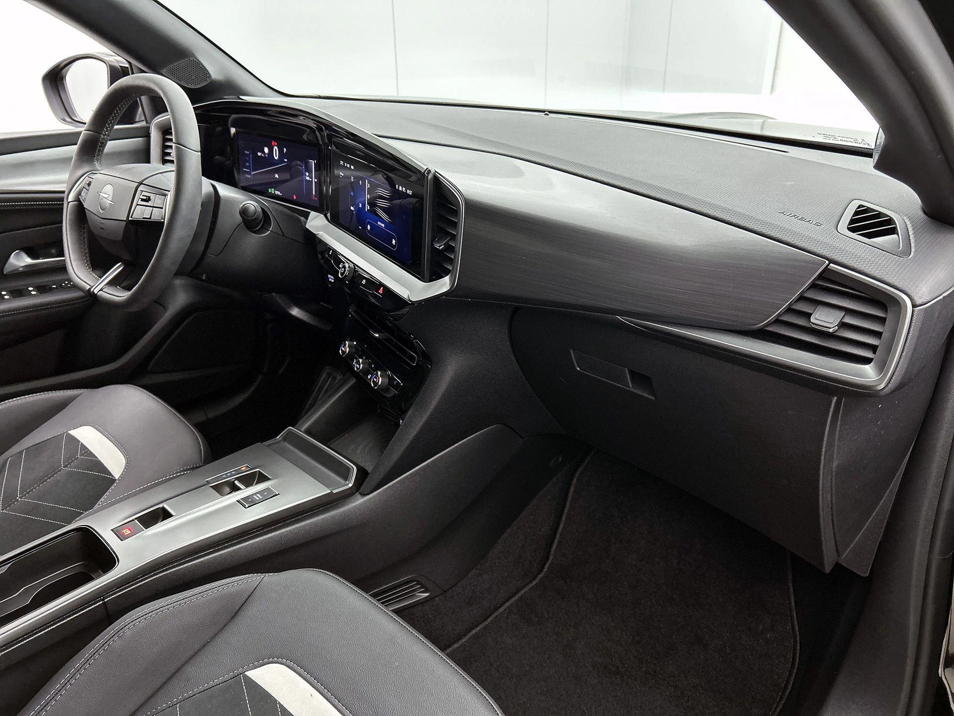 Opel Mokka 1.2 Turbo Hybrid GS
