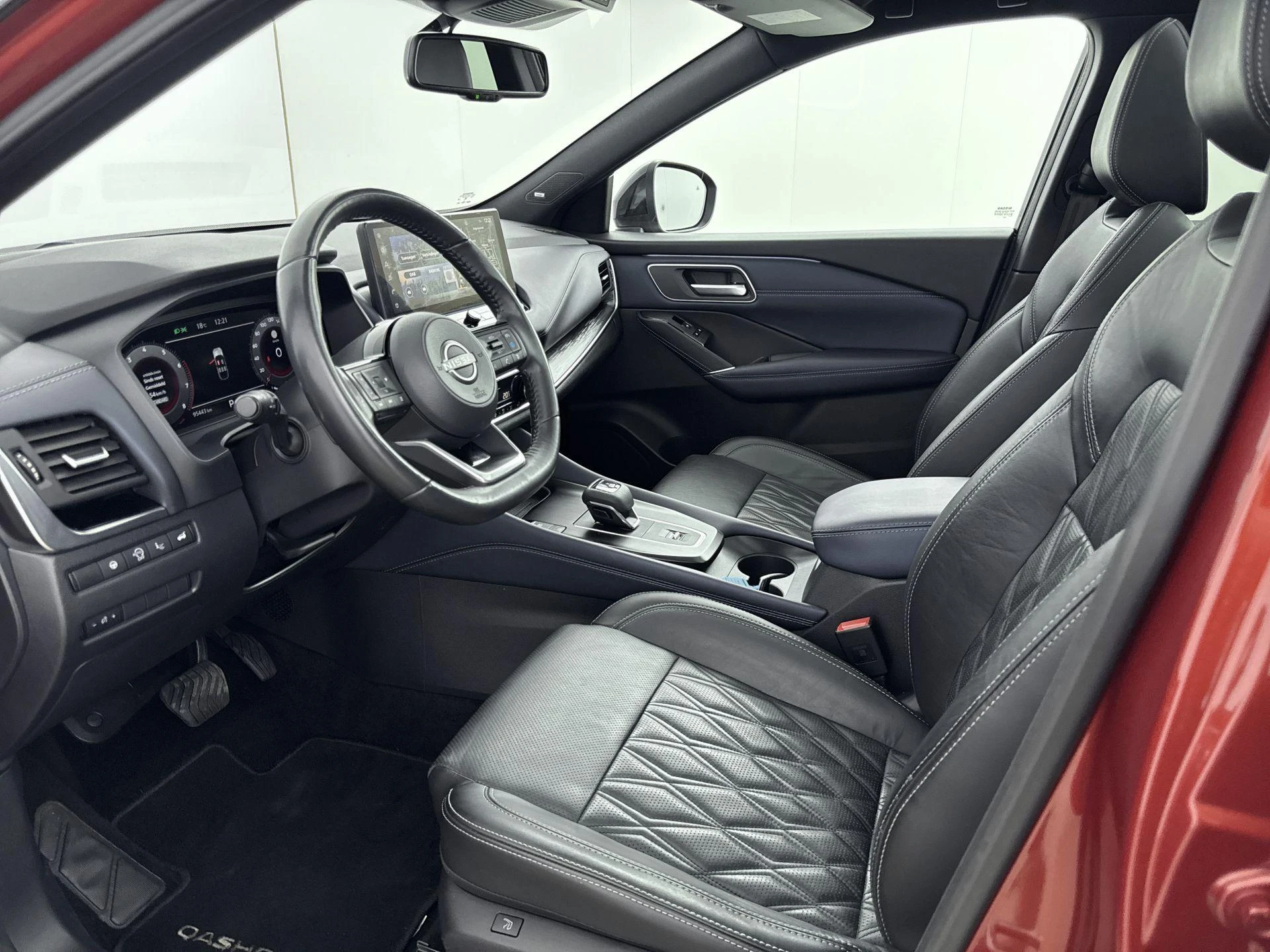 Nissan-QASHQAI-image-19